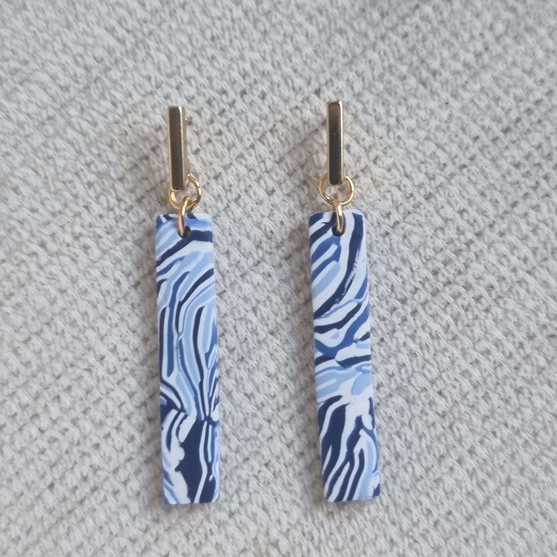Blue Lagoon Small Dangles - Organic stripe design
