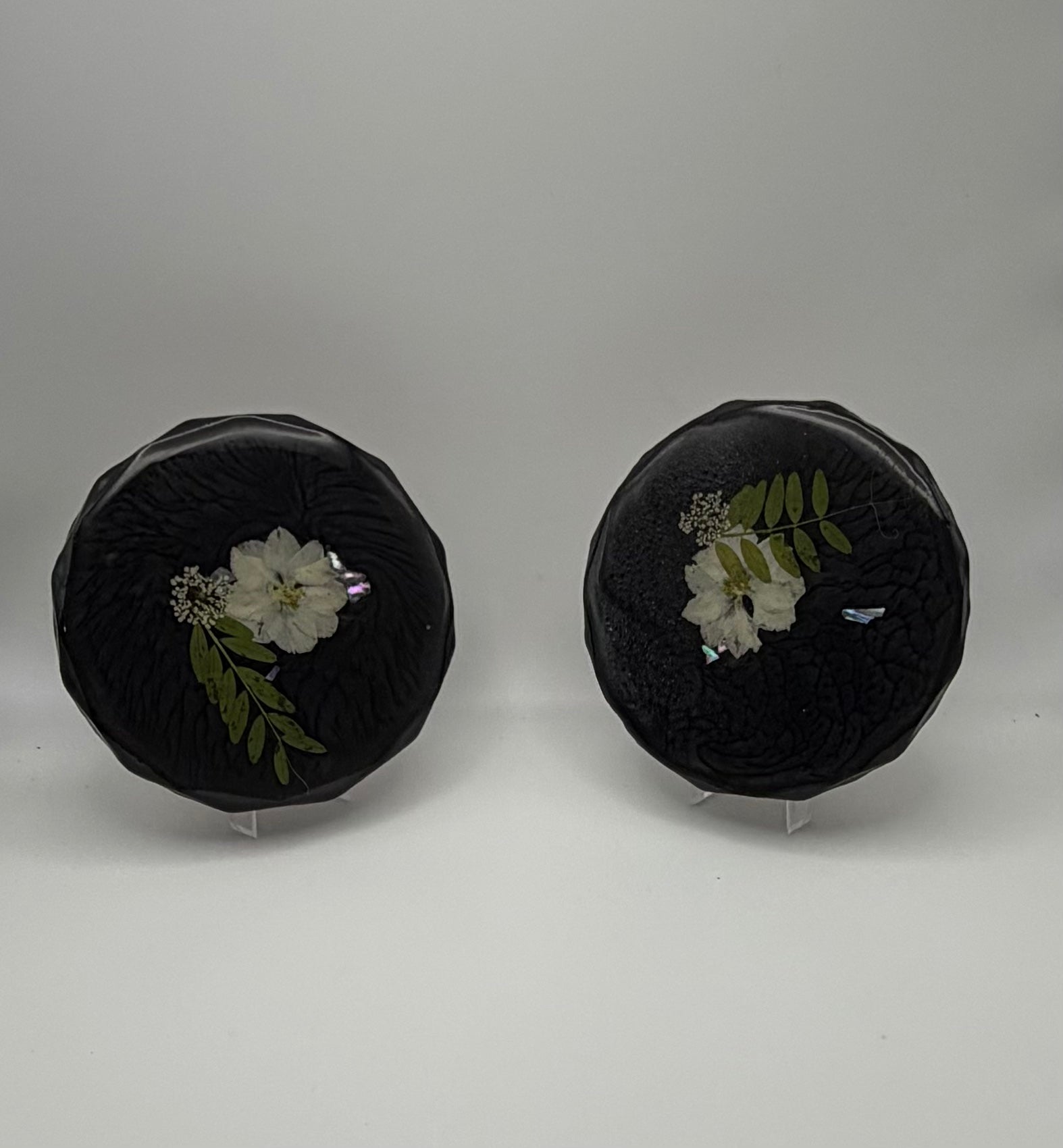 Handcrafted pressed white flower Resin Coasters - set of 4
