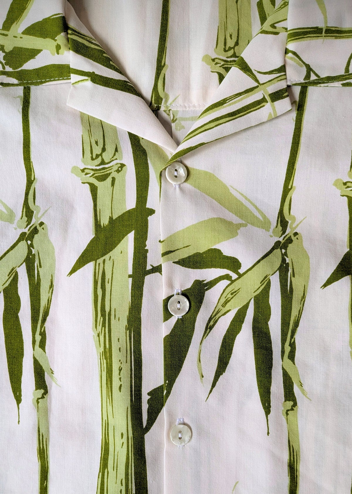 Upcycled Vintage 1970s Cotton Unisex Button-up Shirt (Green Bamboo & White / Size M)