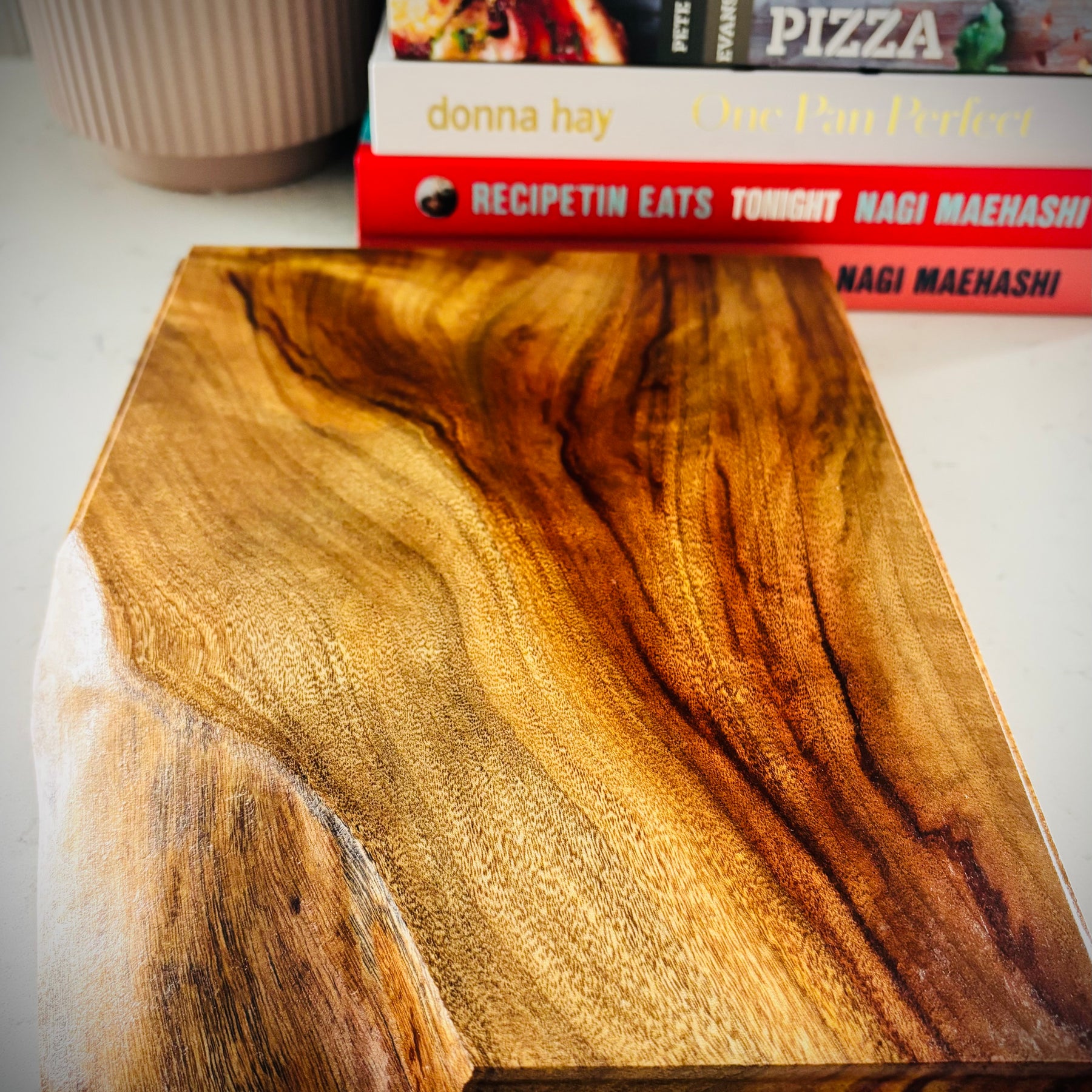 Hardwood Camphor Laurel Charcuterie Board 300x220x35mm