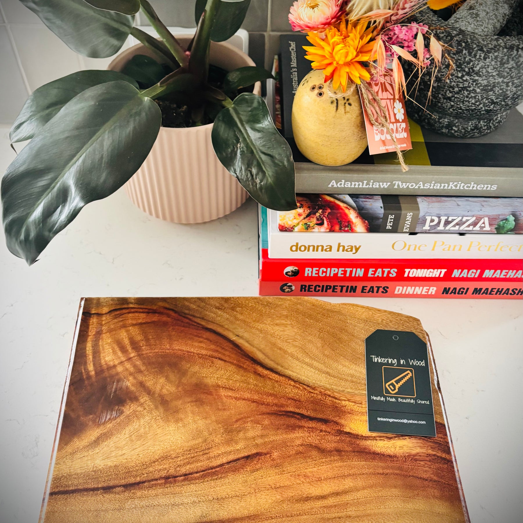 Hardwood Camphor Laurel Charcuterie Board 300x220x35mm