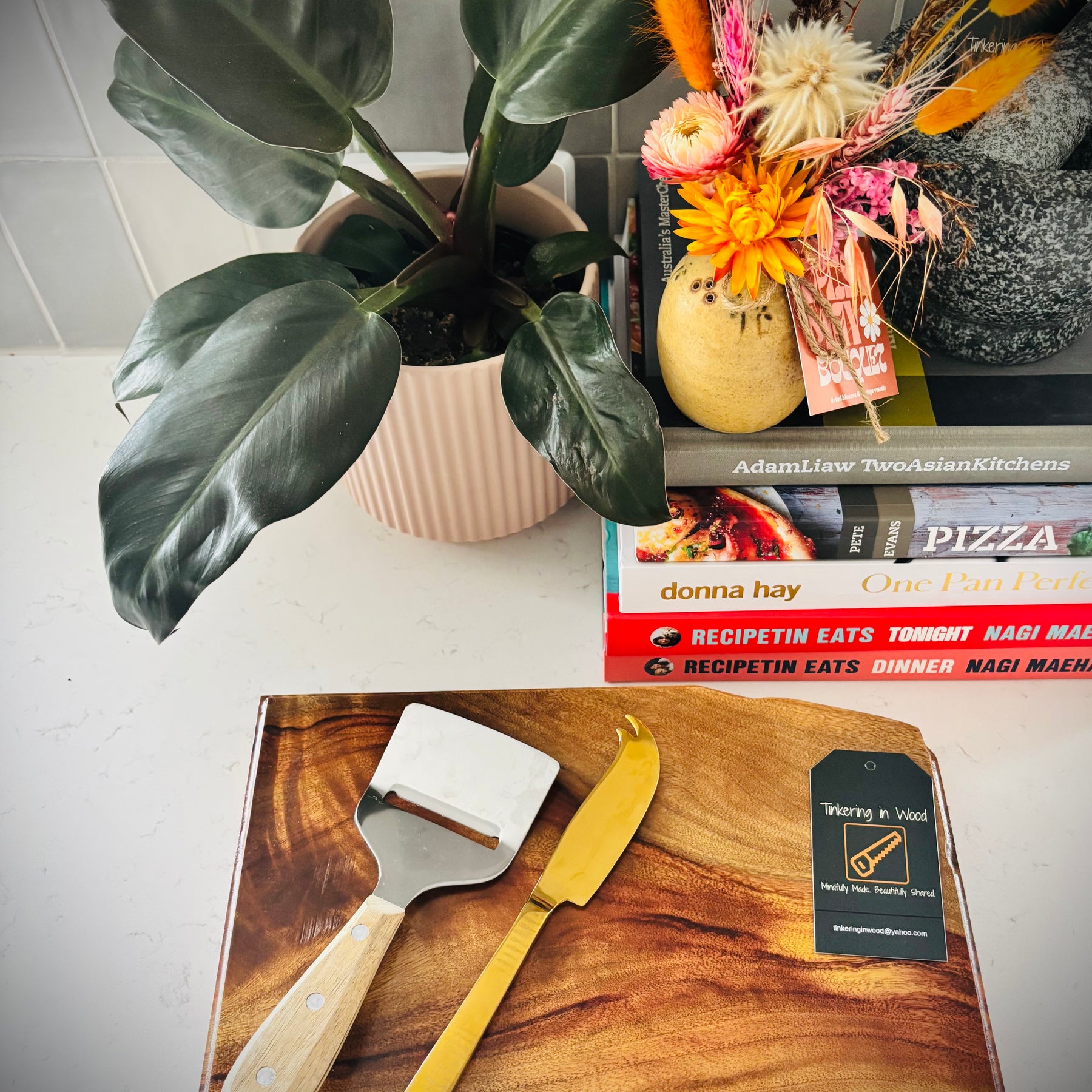 Hardwood Camphor Laurel Charcuterie Board 300x220x35mm