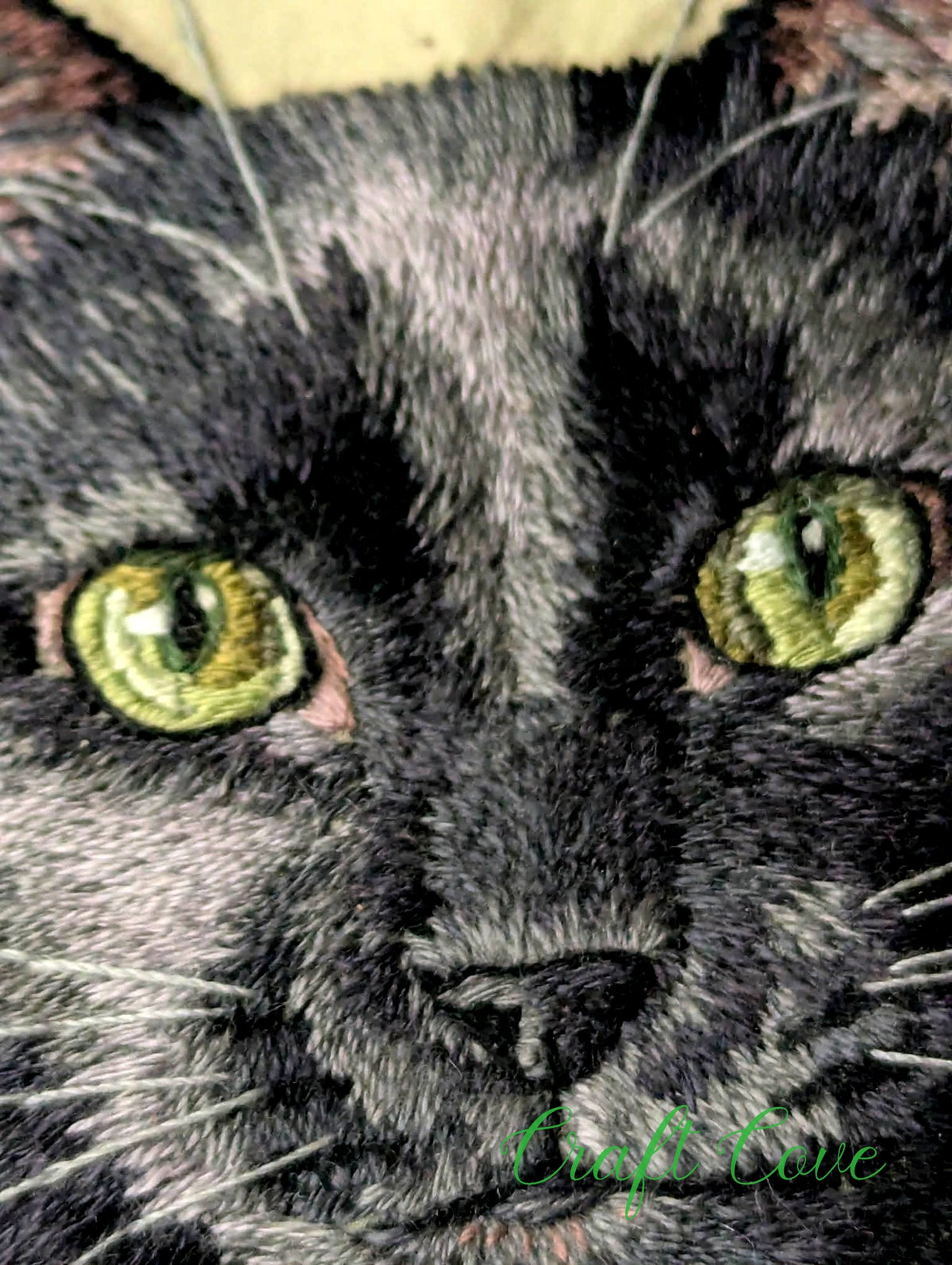 Black Cat Thread Painting – Hand Embroidered Pet Portrait in Hoop