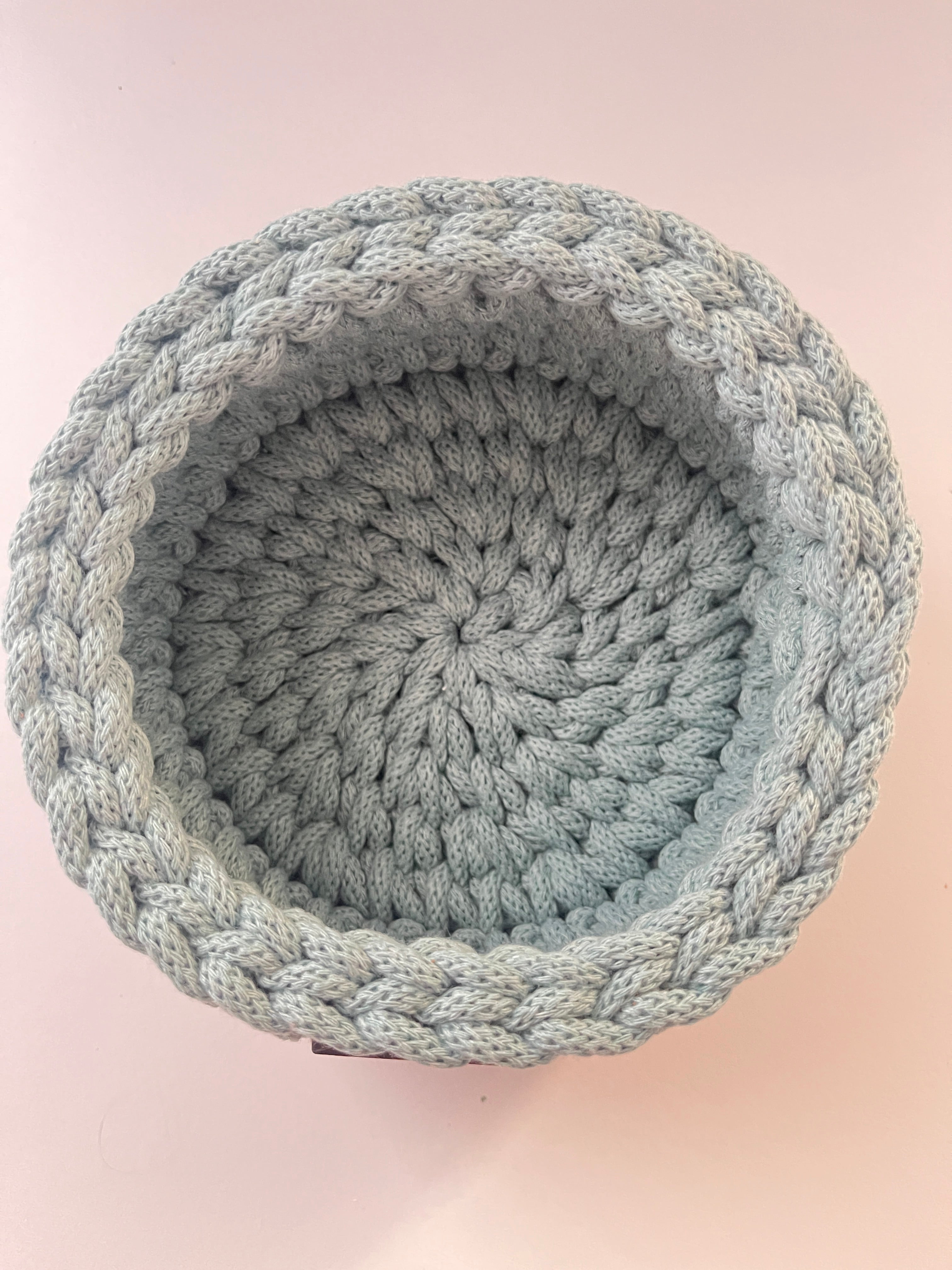 Small crochet basket - colour Duck Egg