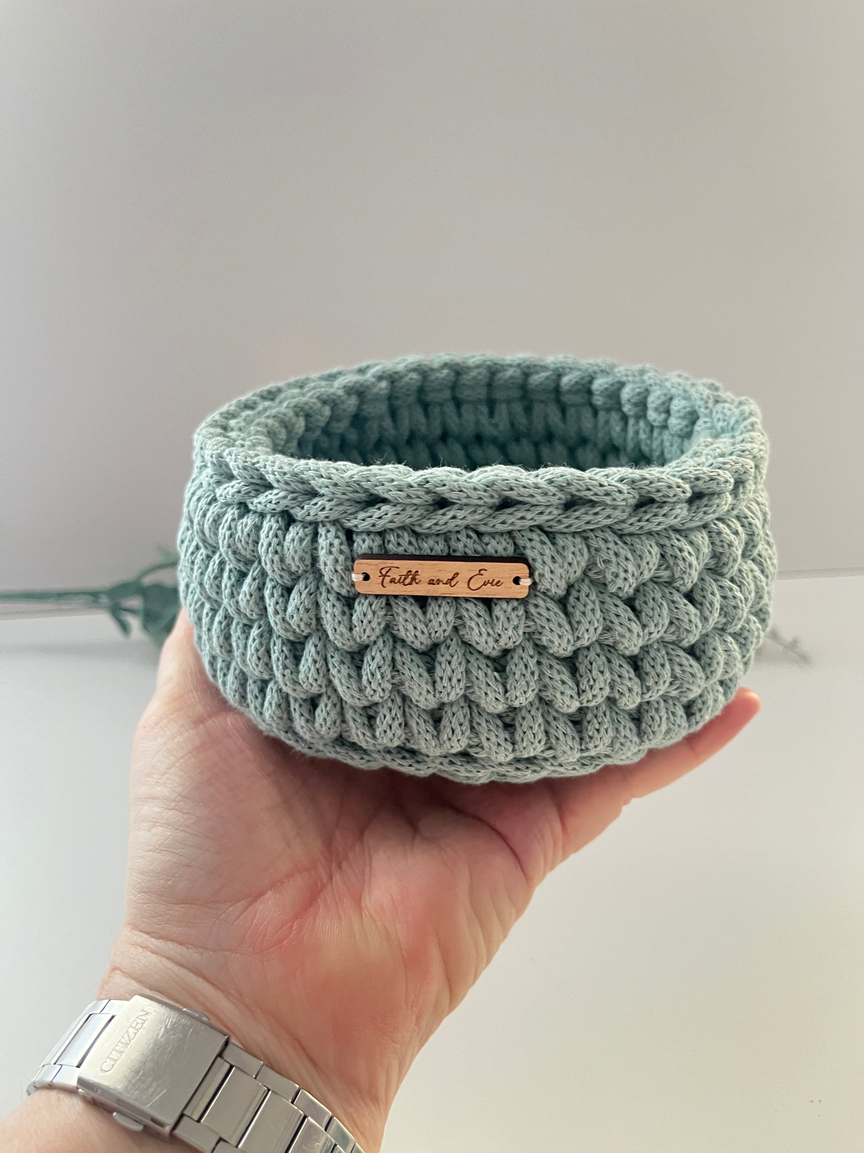 Small crochet basket - colour Duck Egg