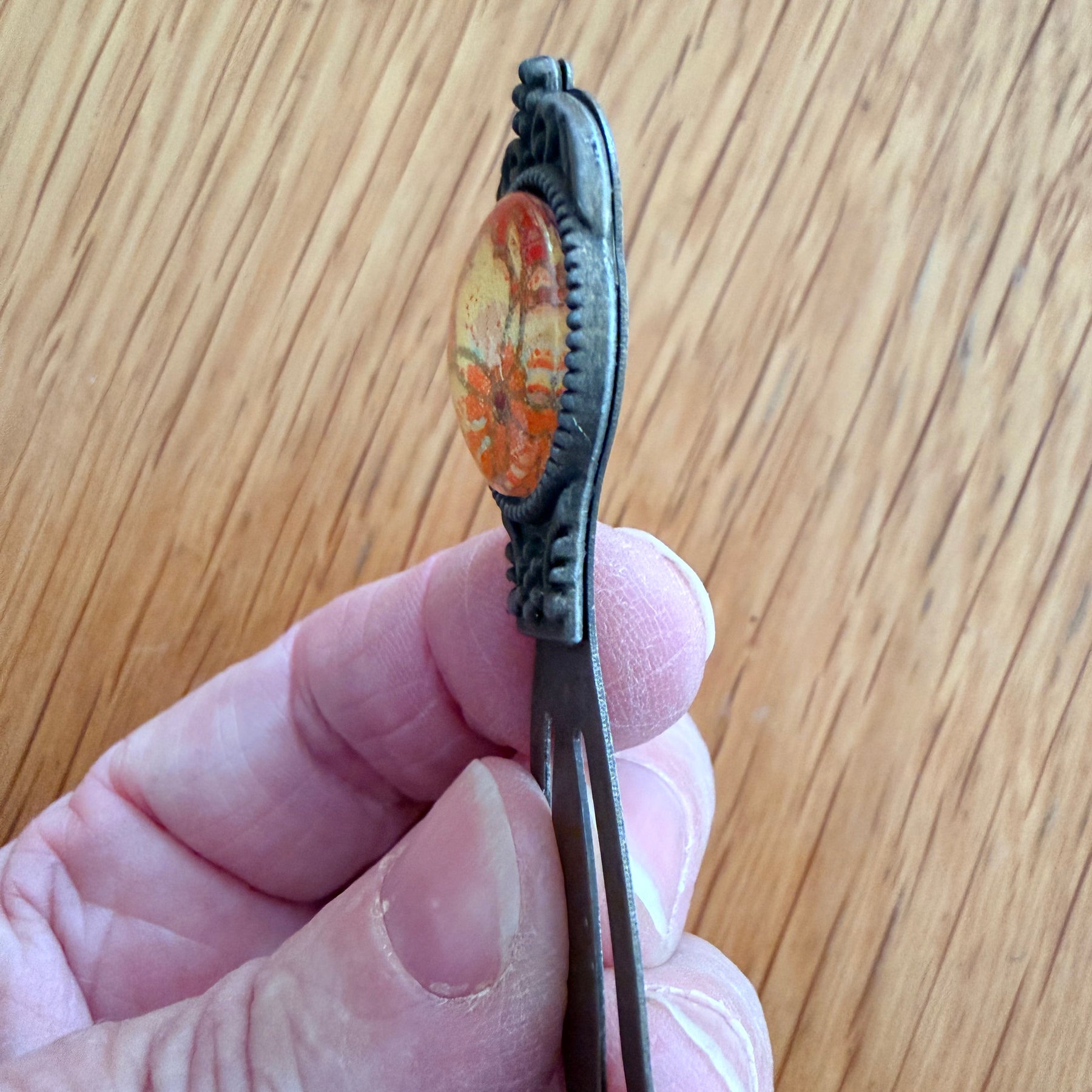 Antique Bronze Plated Flower WASHI Cabochon Bookmark