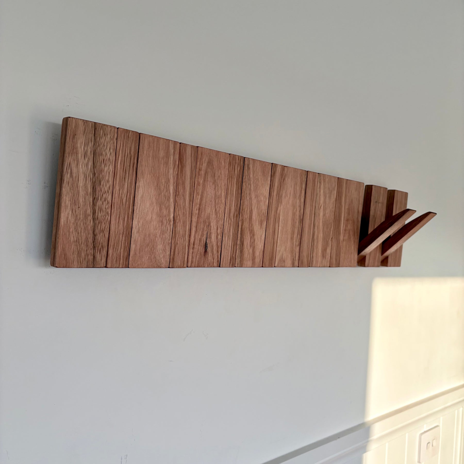 Silver top ash Horizon line coatrack