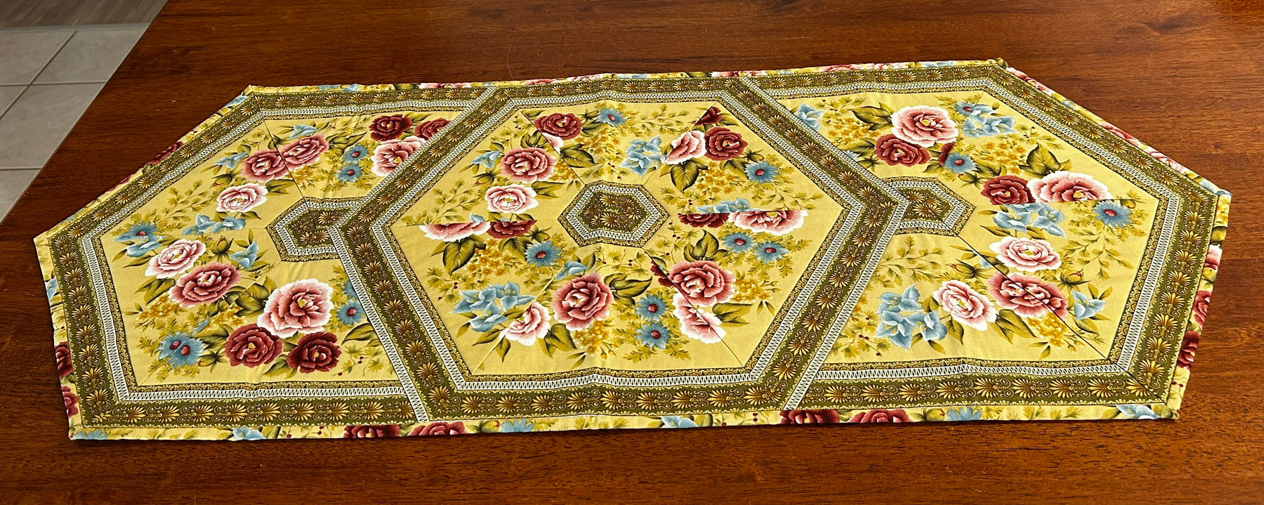Table Runner