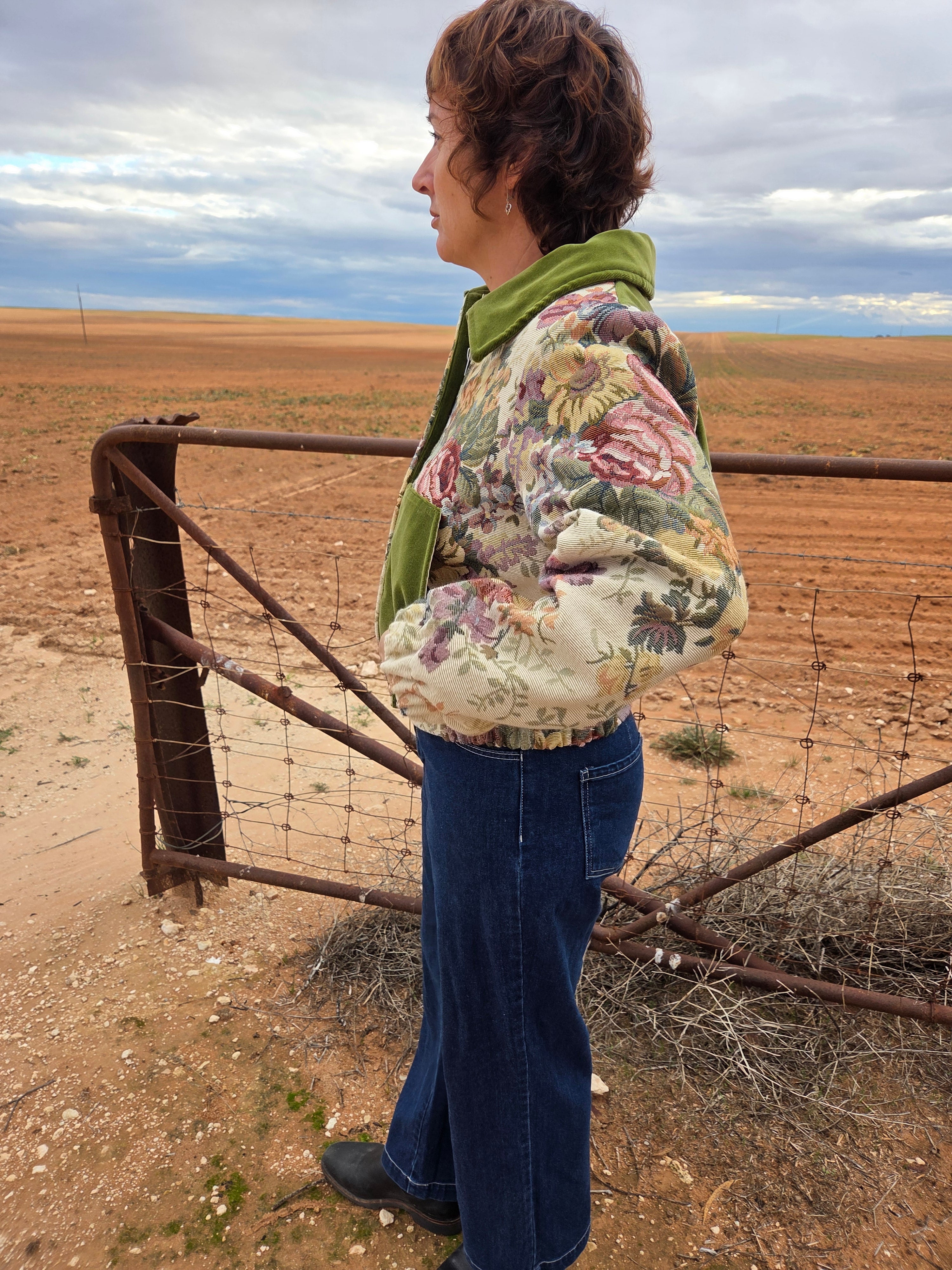 Pistachio Garden - Retro Bomber Jacket - S/M