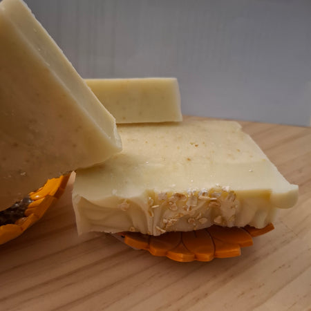 1 x Hemp Seed Oil Soapbar - OATMEAL