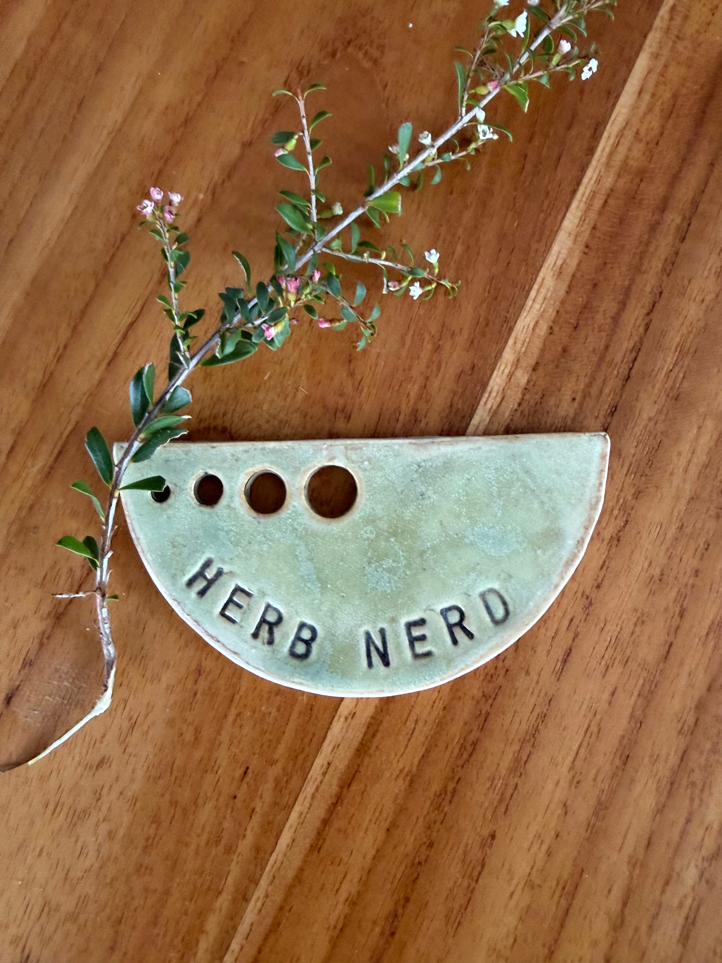 Herb Nerd - Pottery Herb Stripper - Green