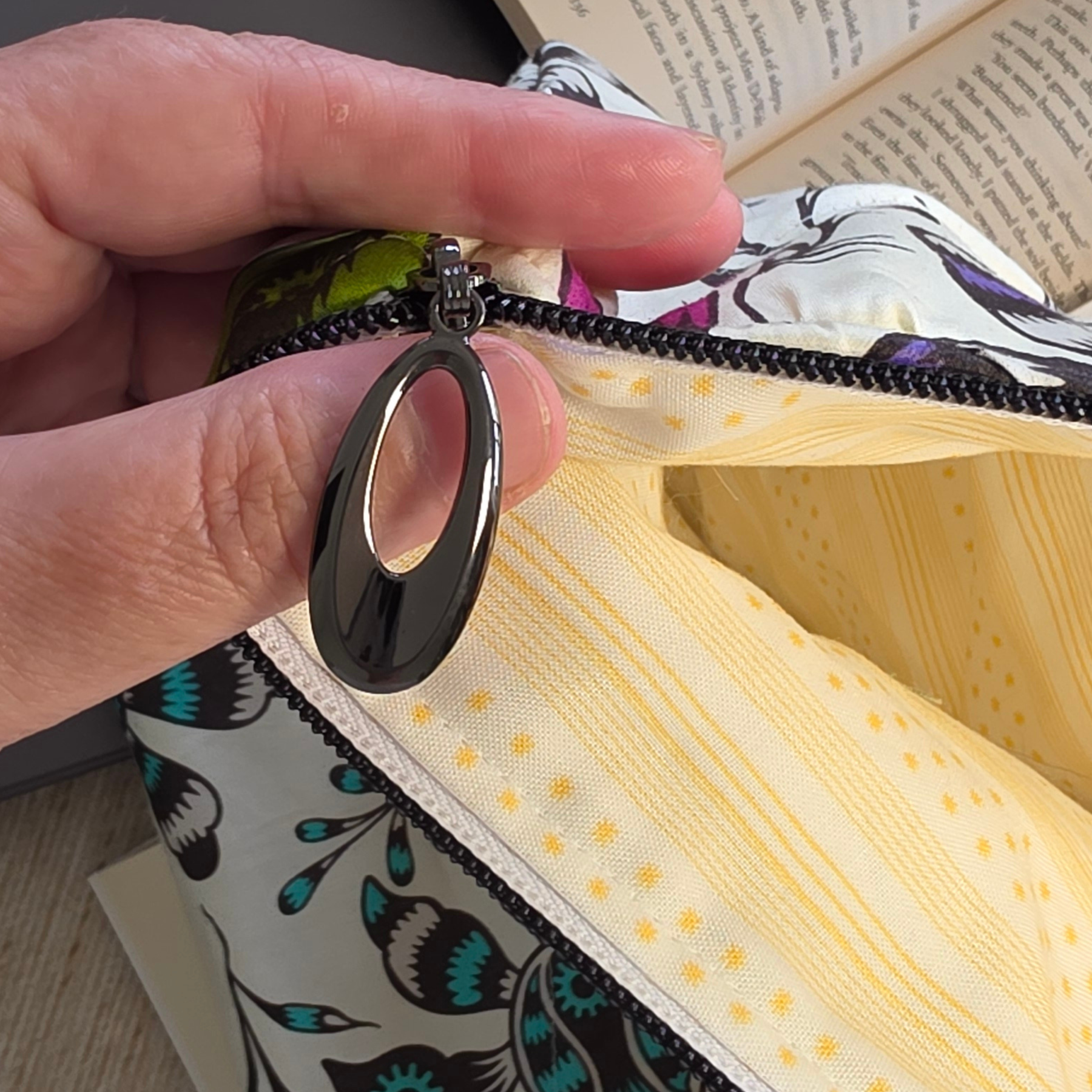 Floral designs - Large book, 14" tablet or laptop sleeve, handmade