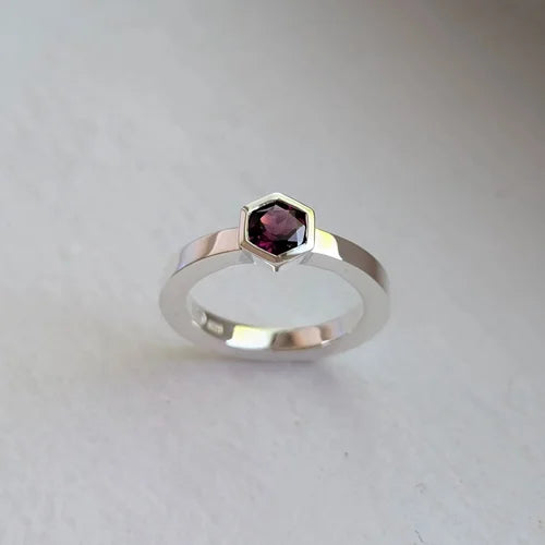 handmade rhodolite garnet geometric ring | dress ring