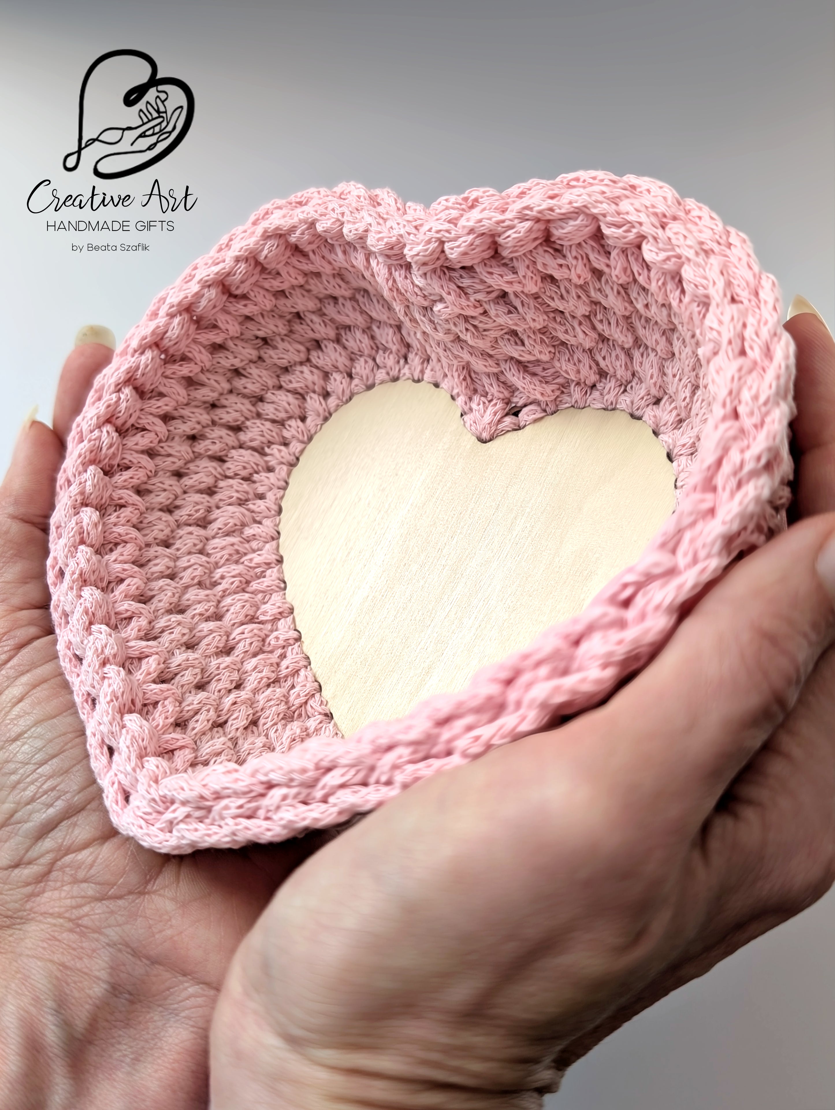 Crochet Heart Trinket Basket with Wood Base- two pink tones