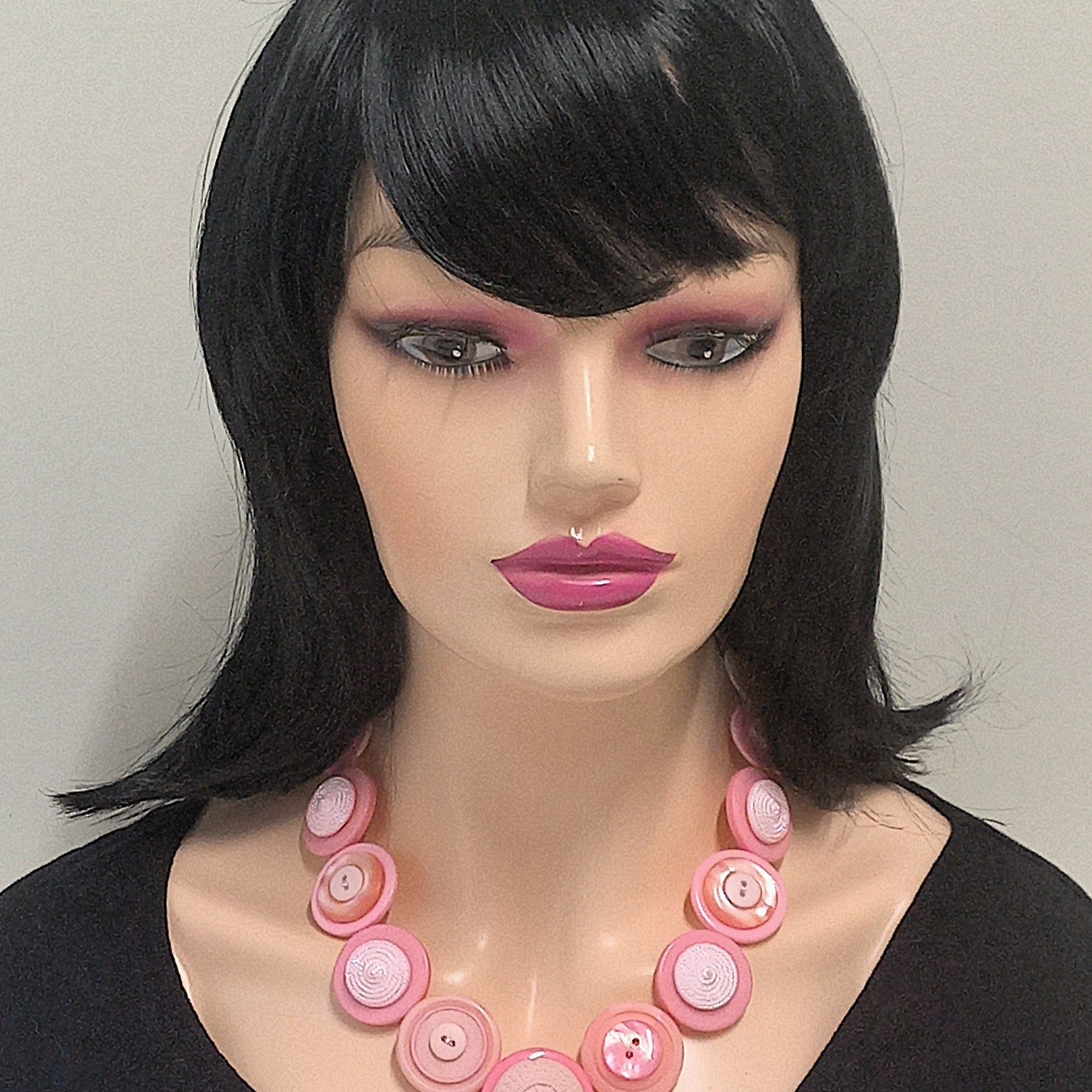 Button necklace - Pretty in Pink