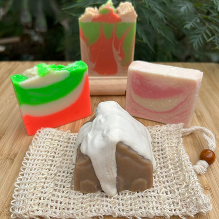 Handmade Festive Soap Set | Soap Holder | Natural Plant Soap Bag