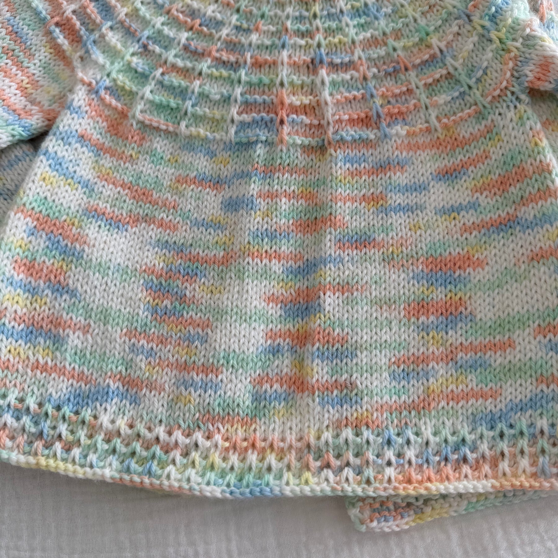 Soft coloured Cardigan, Size 6-12months