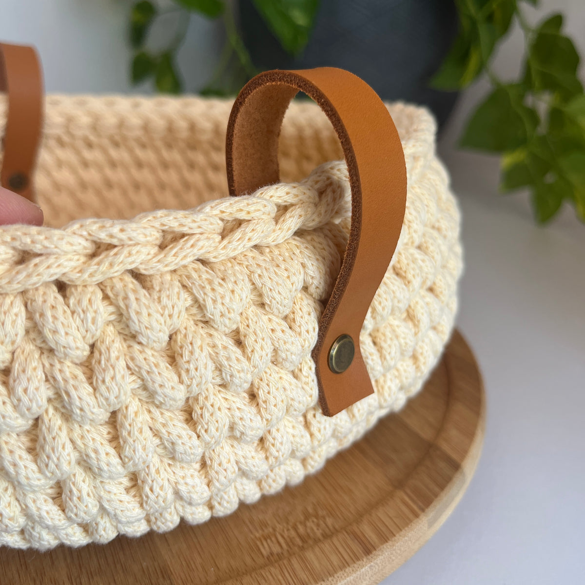 Crochet basket with handles - colour Butter