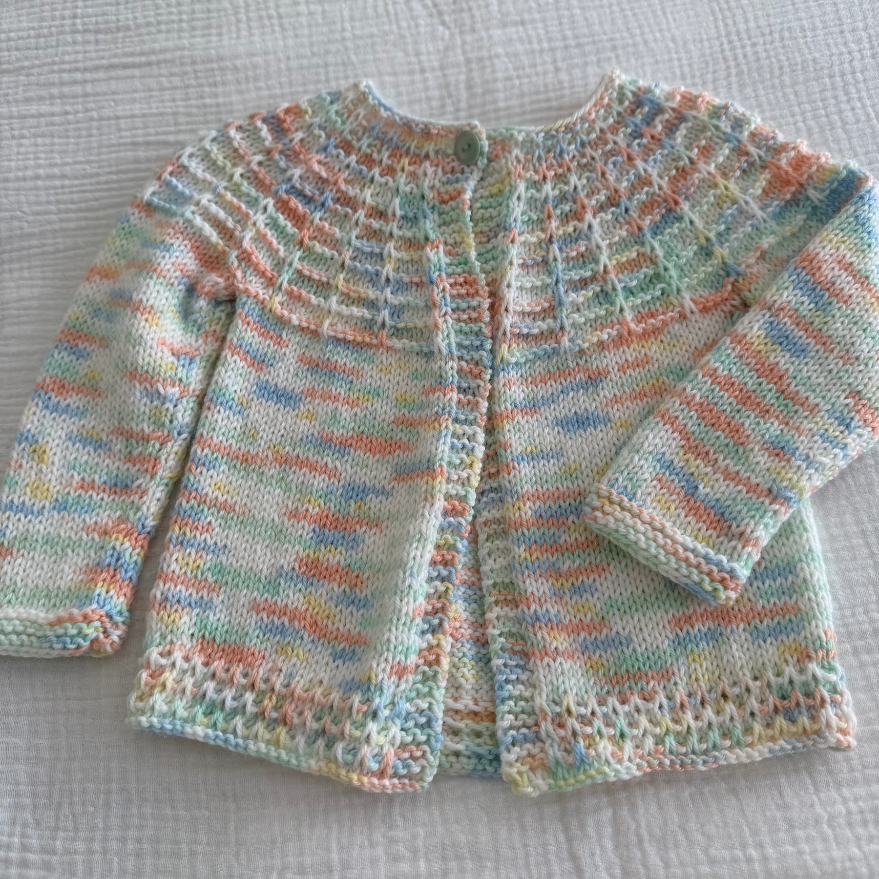 Soft coloured Cardigan, Size 6-12months