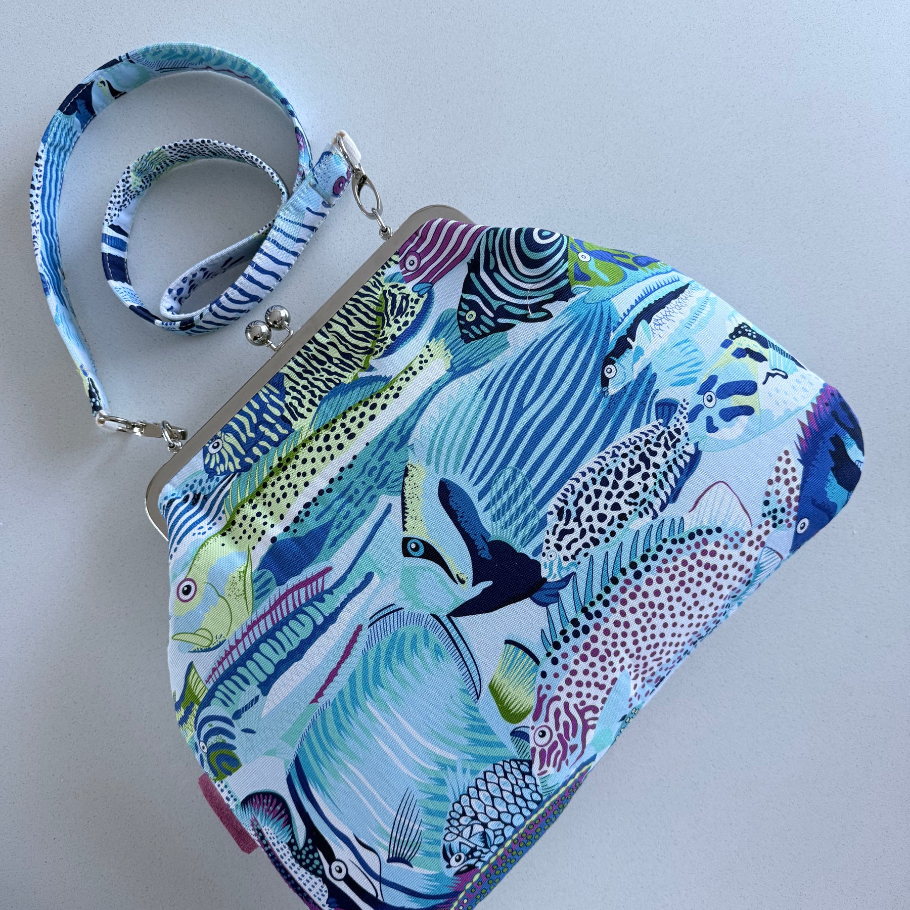 ‘Shoal’ metal frame oversized purse
