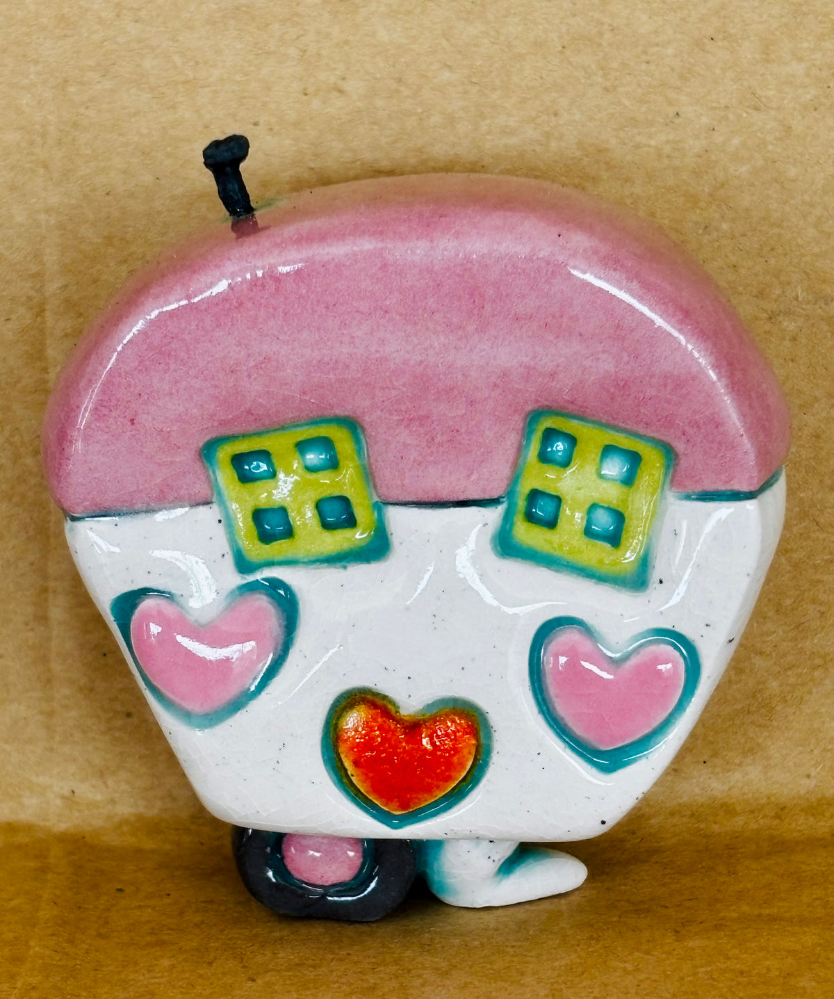 Small Retro Collectable Ceramic Caravan 8