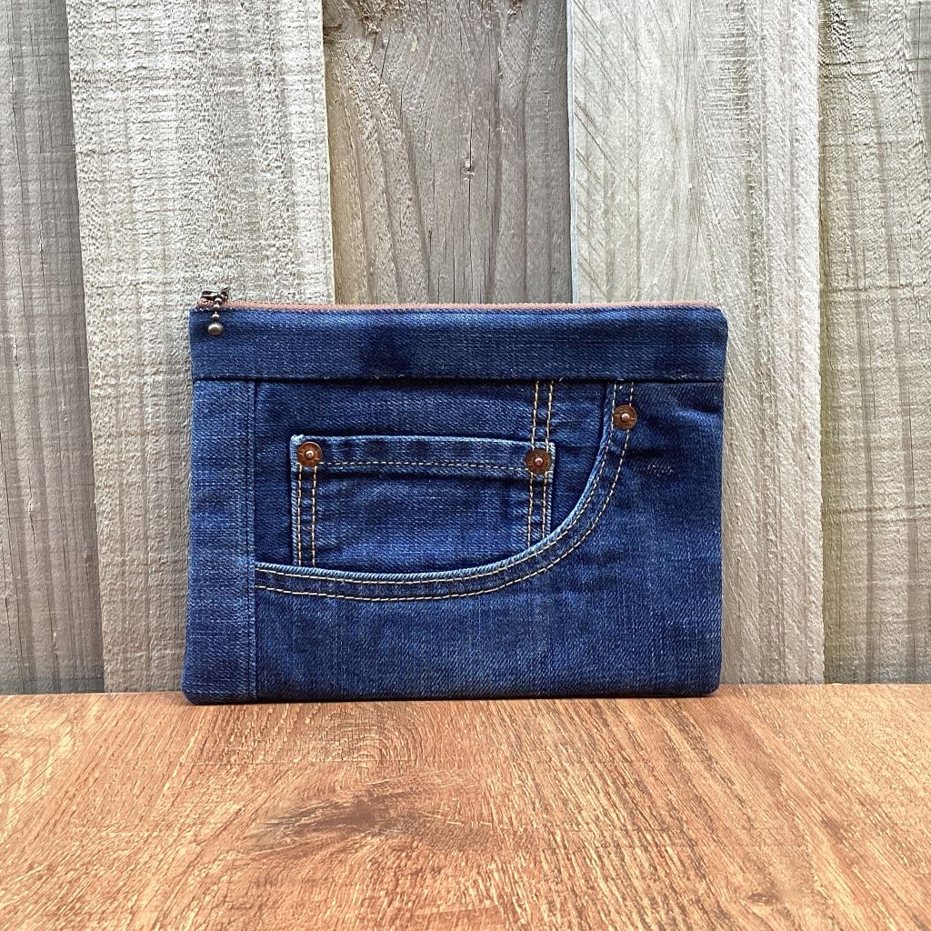 Upcycled Denim Purse – Levi’s Jeans Pocket