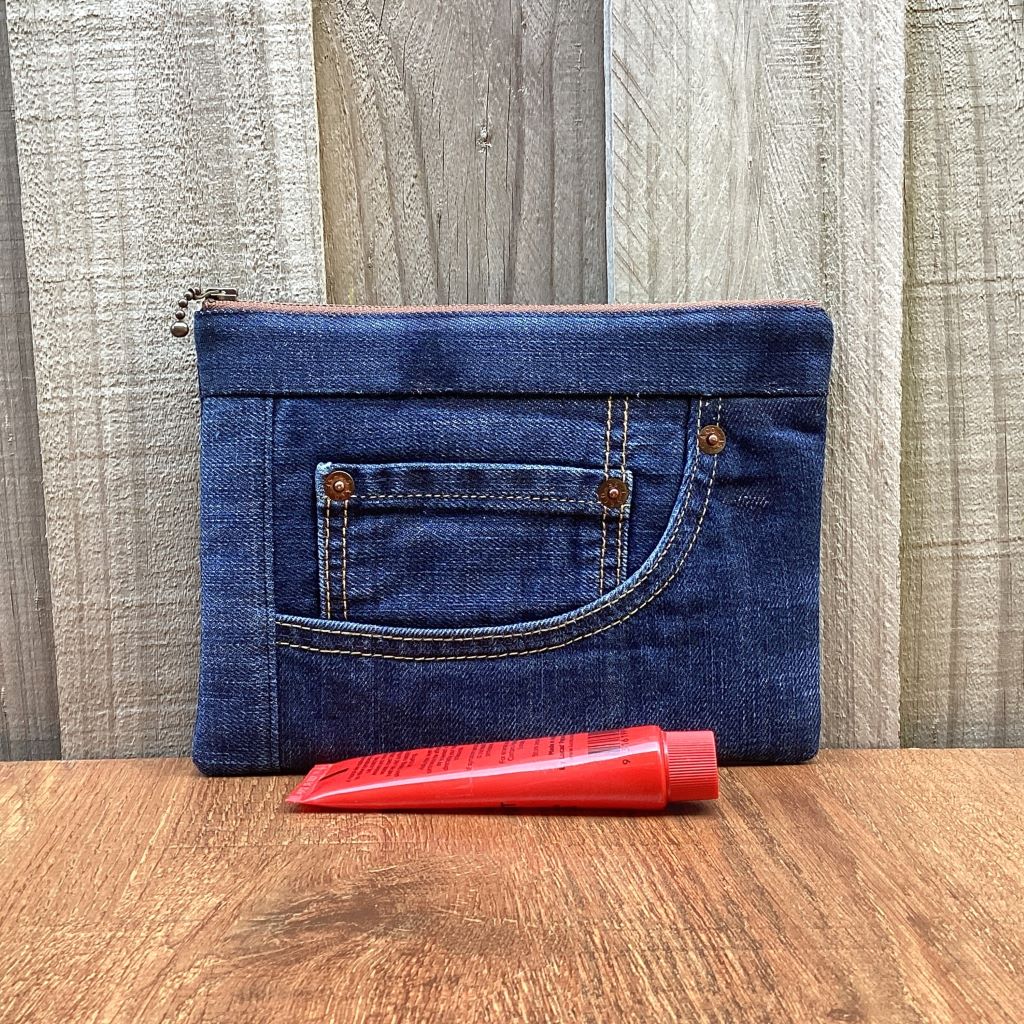 Upcycled Denim Purse – Levi’s Jeans Pocket