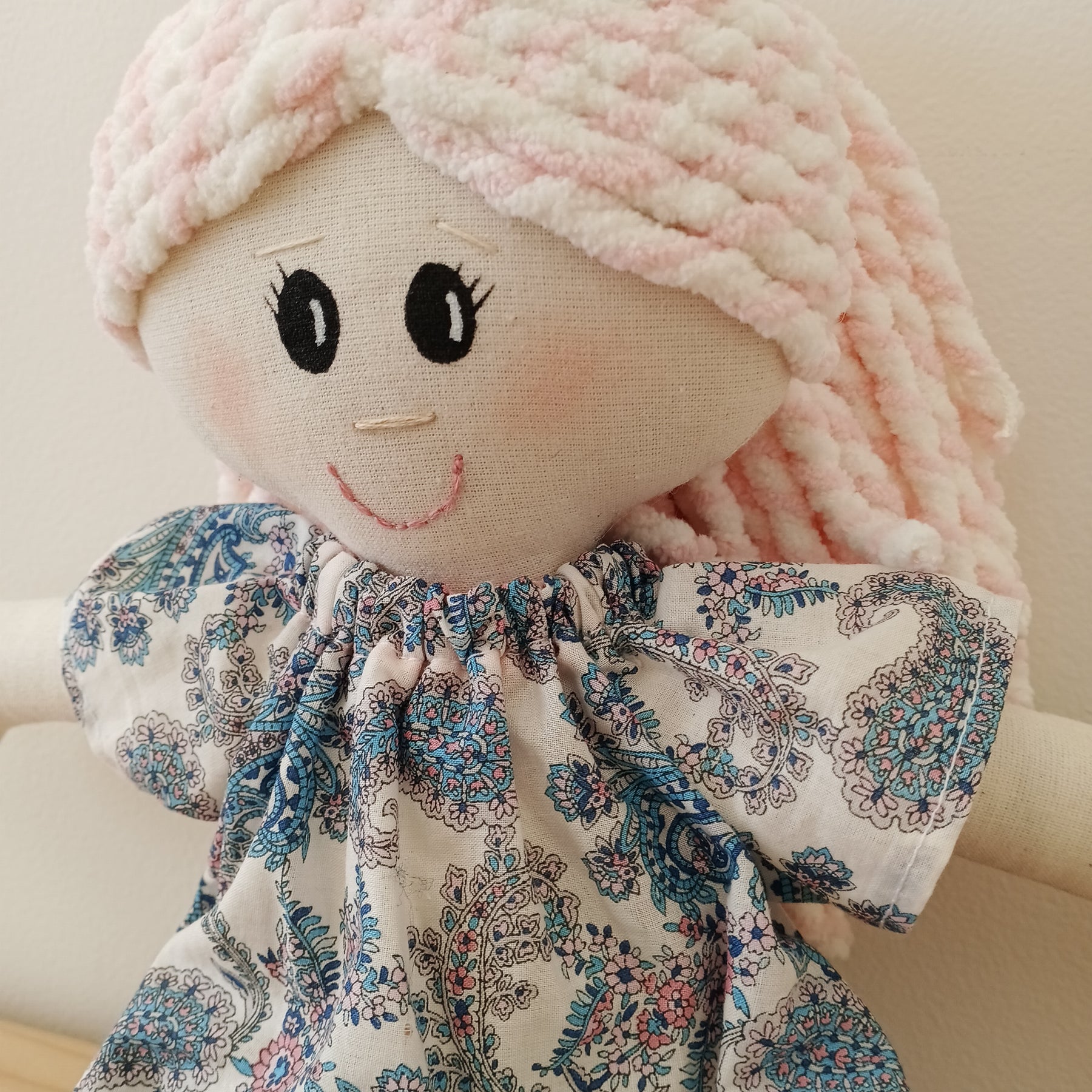 Happy Doll - Paisley