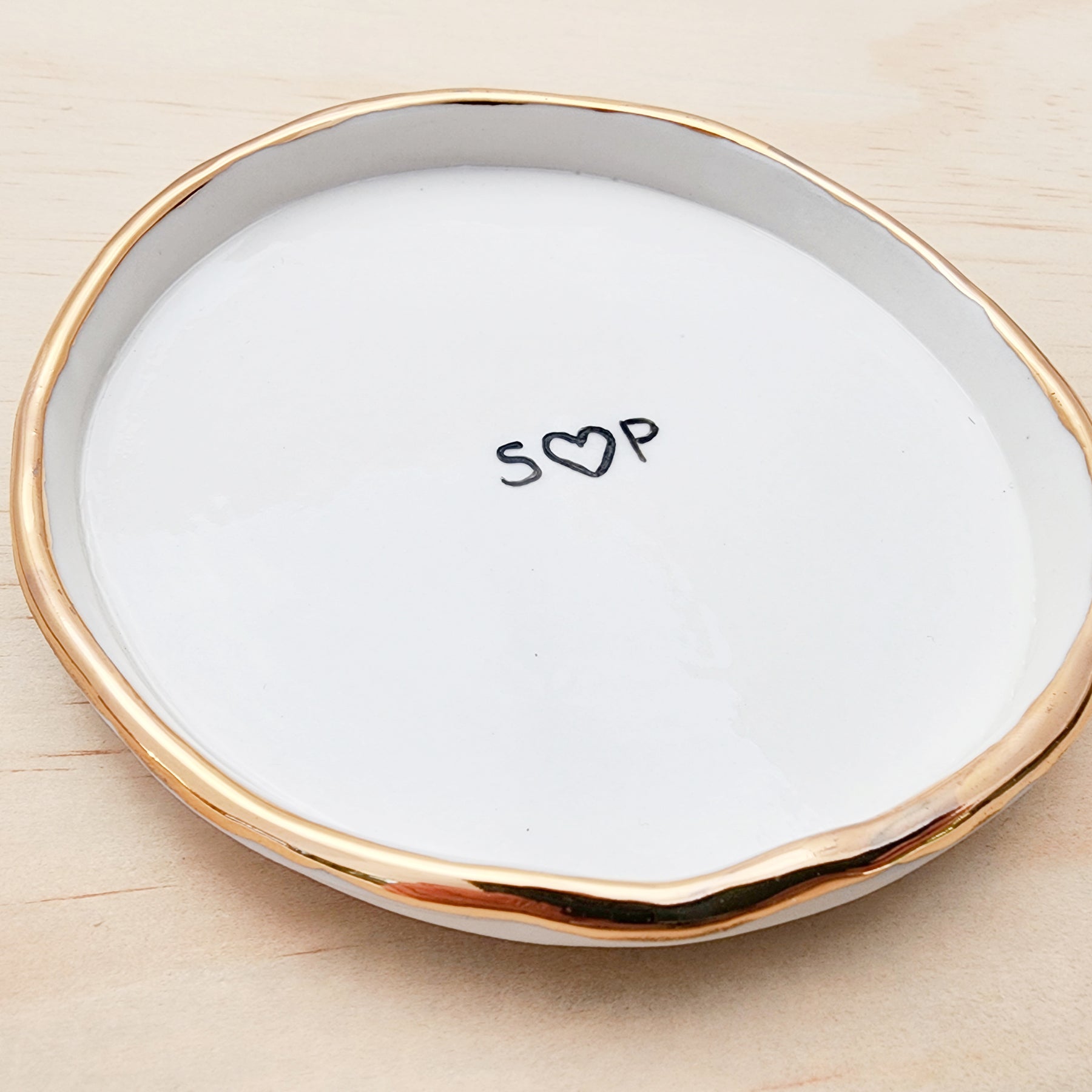 Personalised ring dish with gold or silver and rim, Custom Wedding Gift, Anniversary Gift