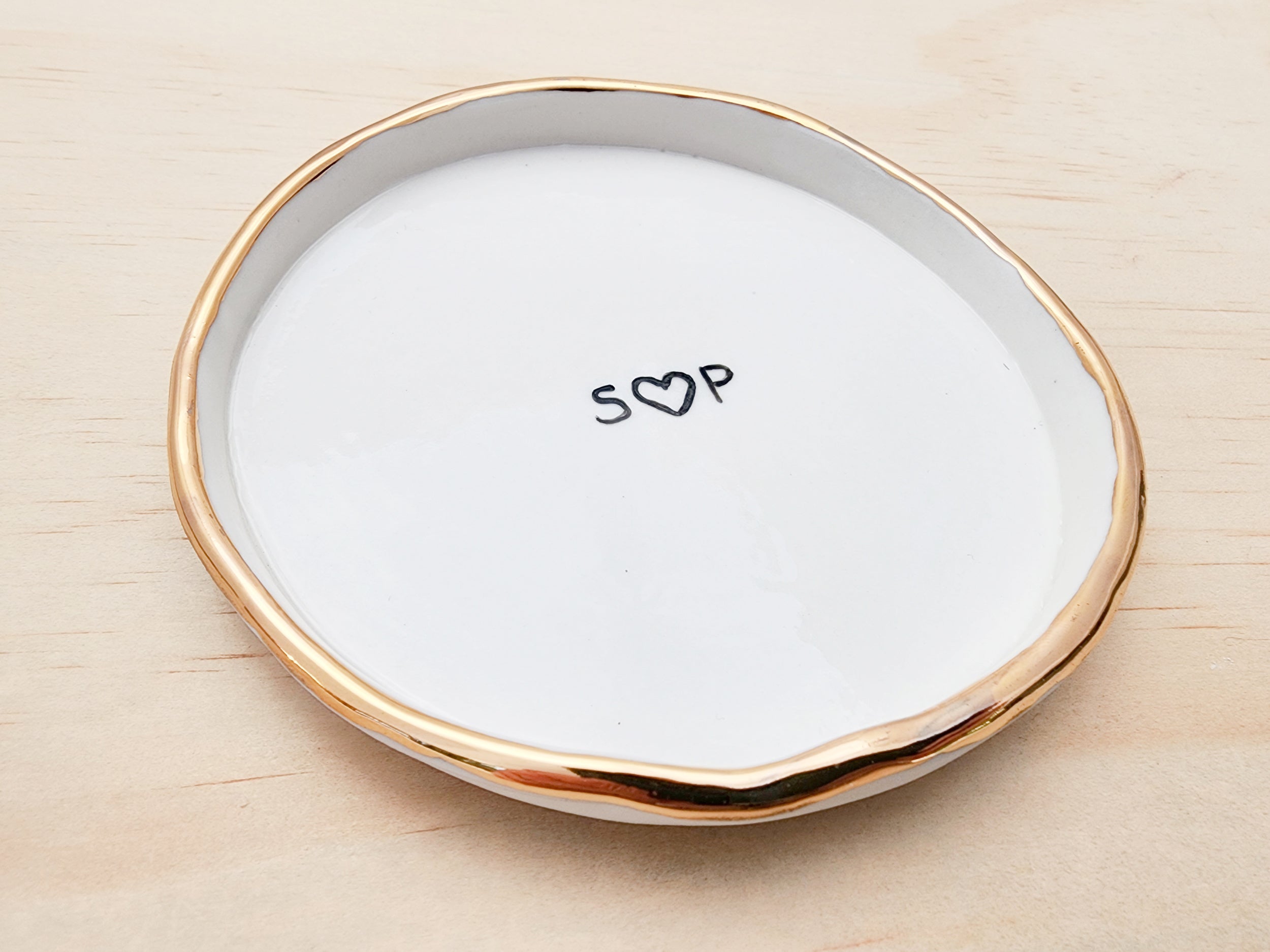 Personalised ring dish with gold or silver and rim, Custom Wedding Gift, Anniversary Gift