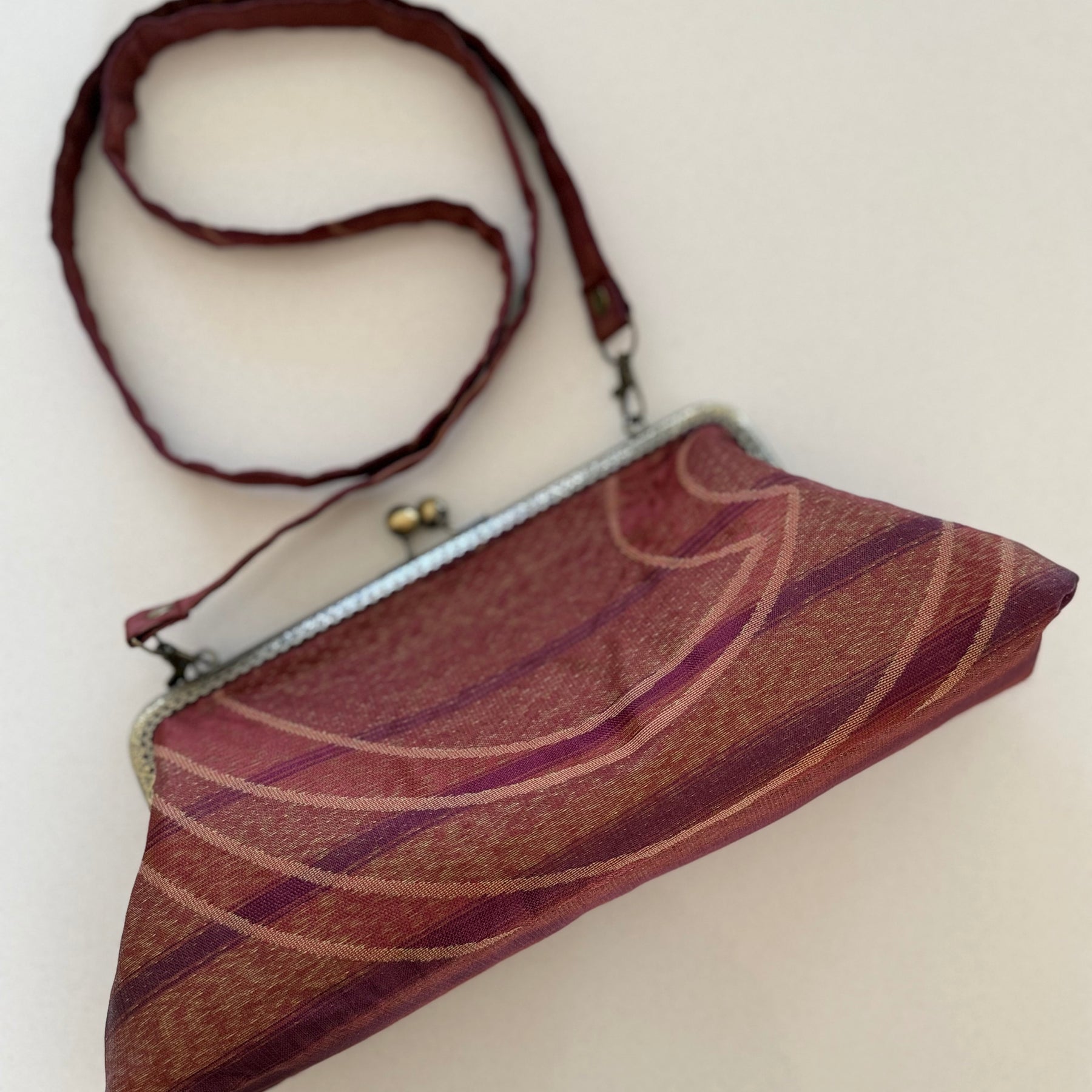 Flower shaped quilted 3-in-1 bag/ clutch