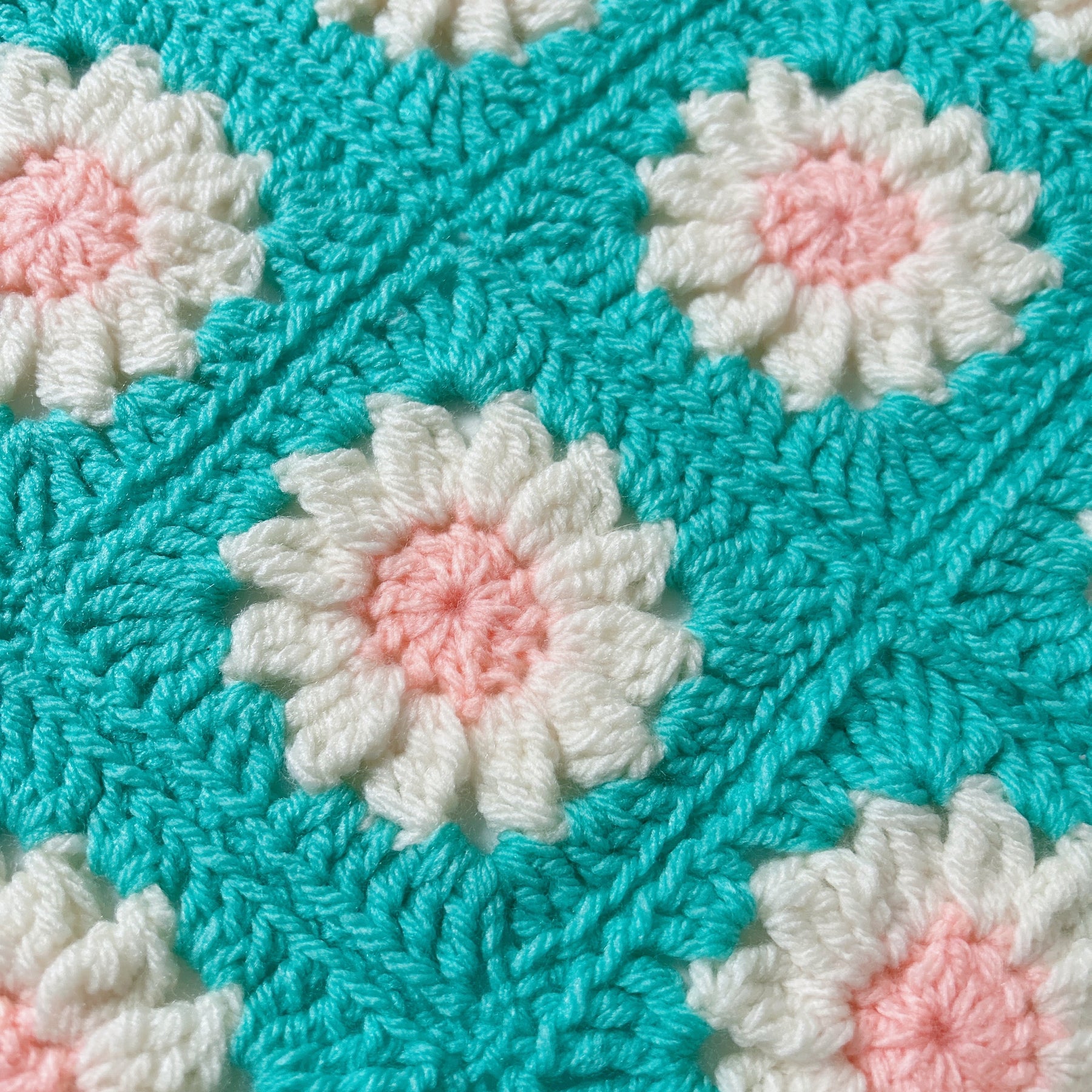 Handmade Crochet Daisy Baby Blanket – Turquoise, Pink & White Floral Granny Square Blanket