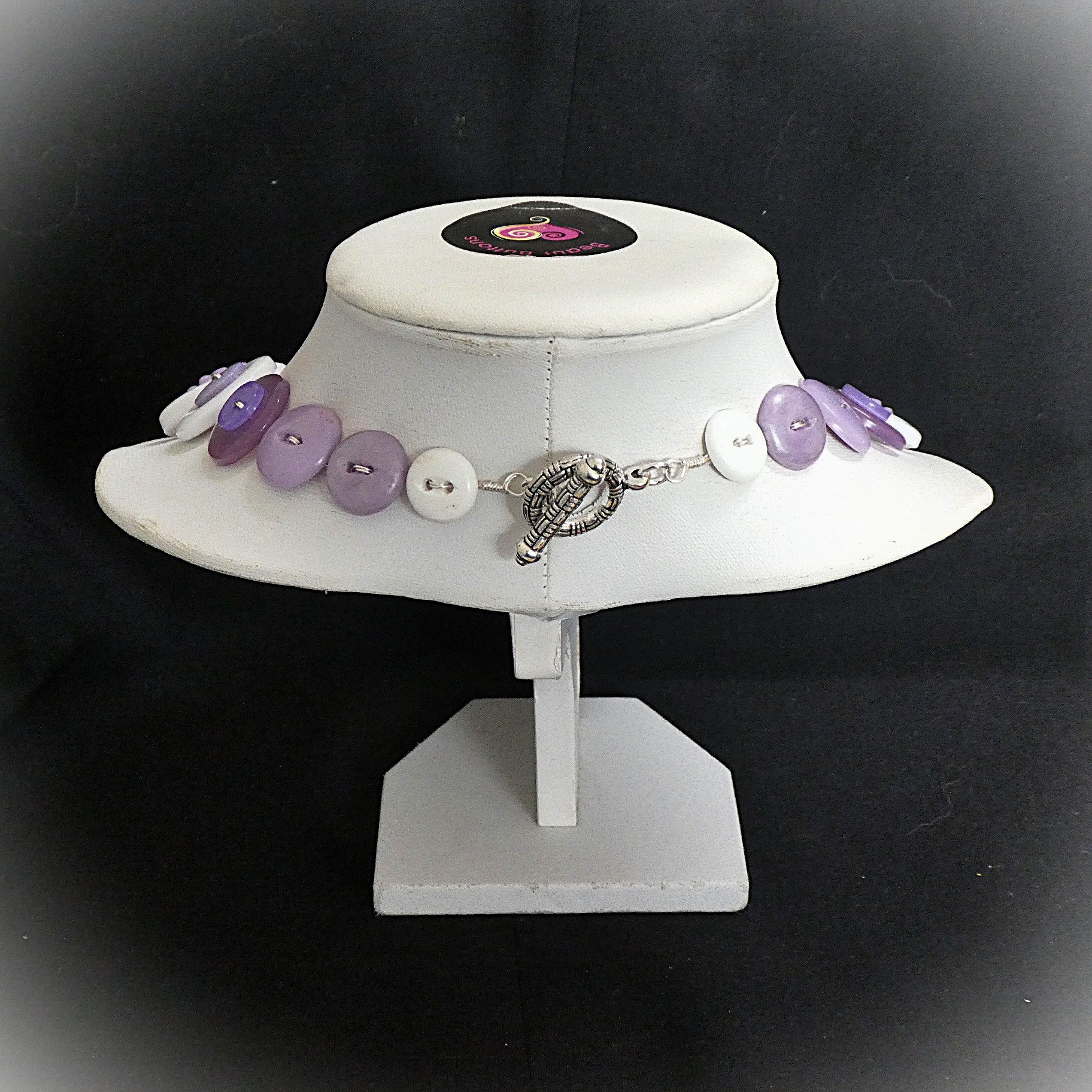 Button necklace - Sweet Lavender