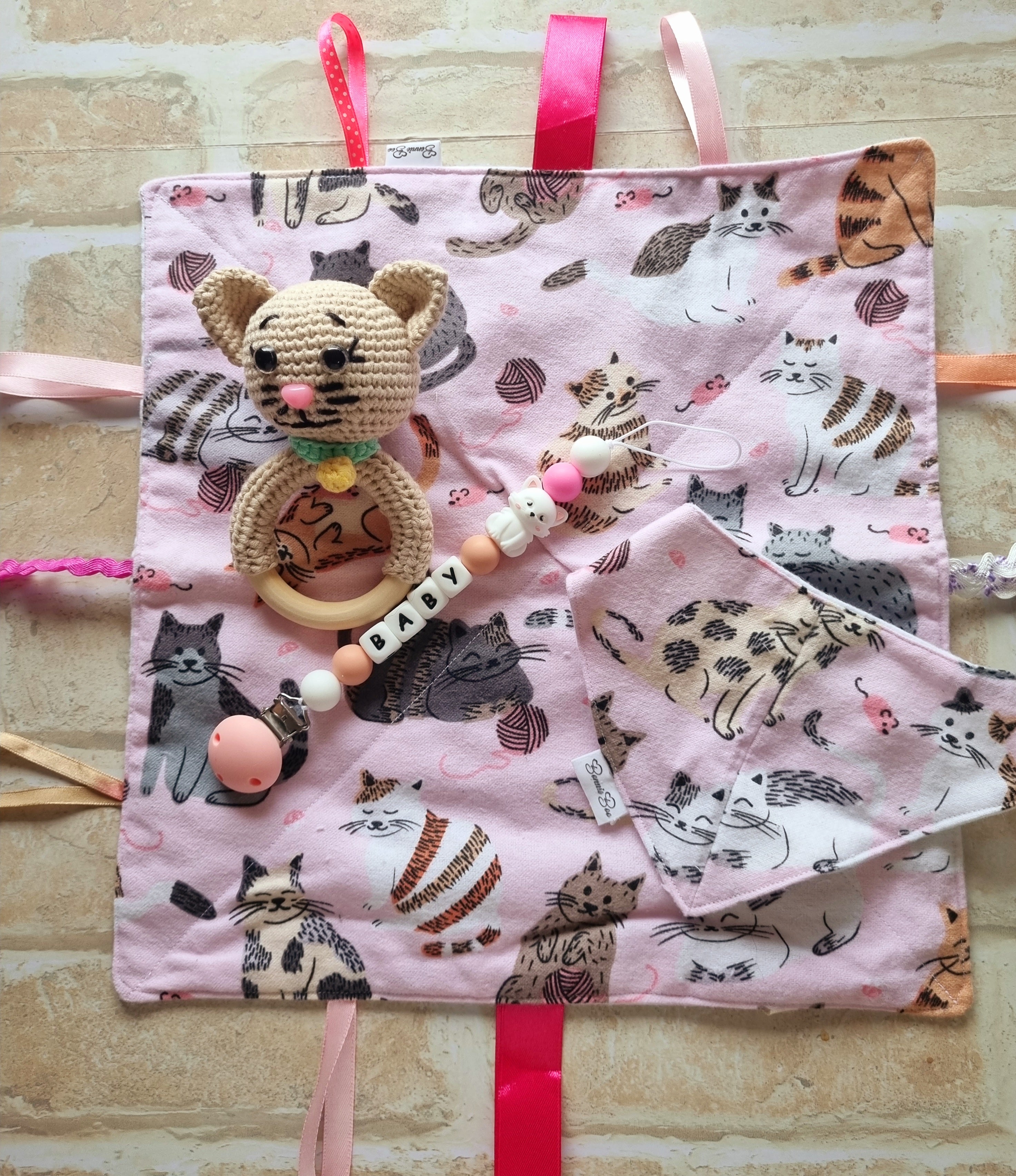 Baby Shower Gift Sets - Kitty Cat themed - E026
