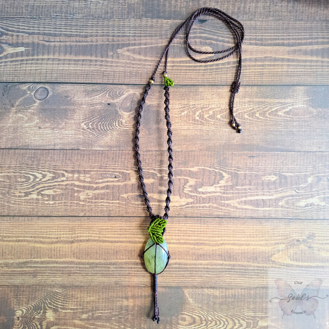 Prehnite Micro Macramé Necklace