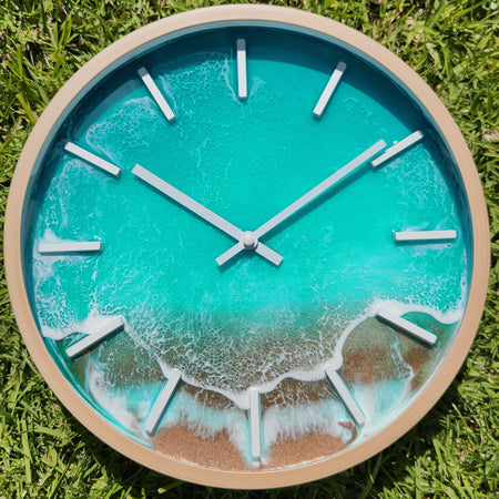 30 cm Turquoise-Green Beach Resin Art Wall Clock