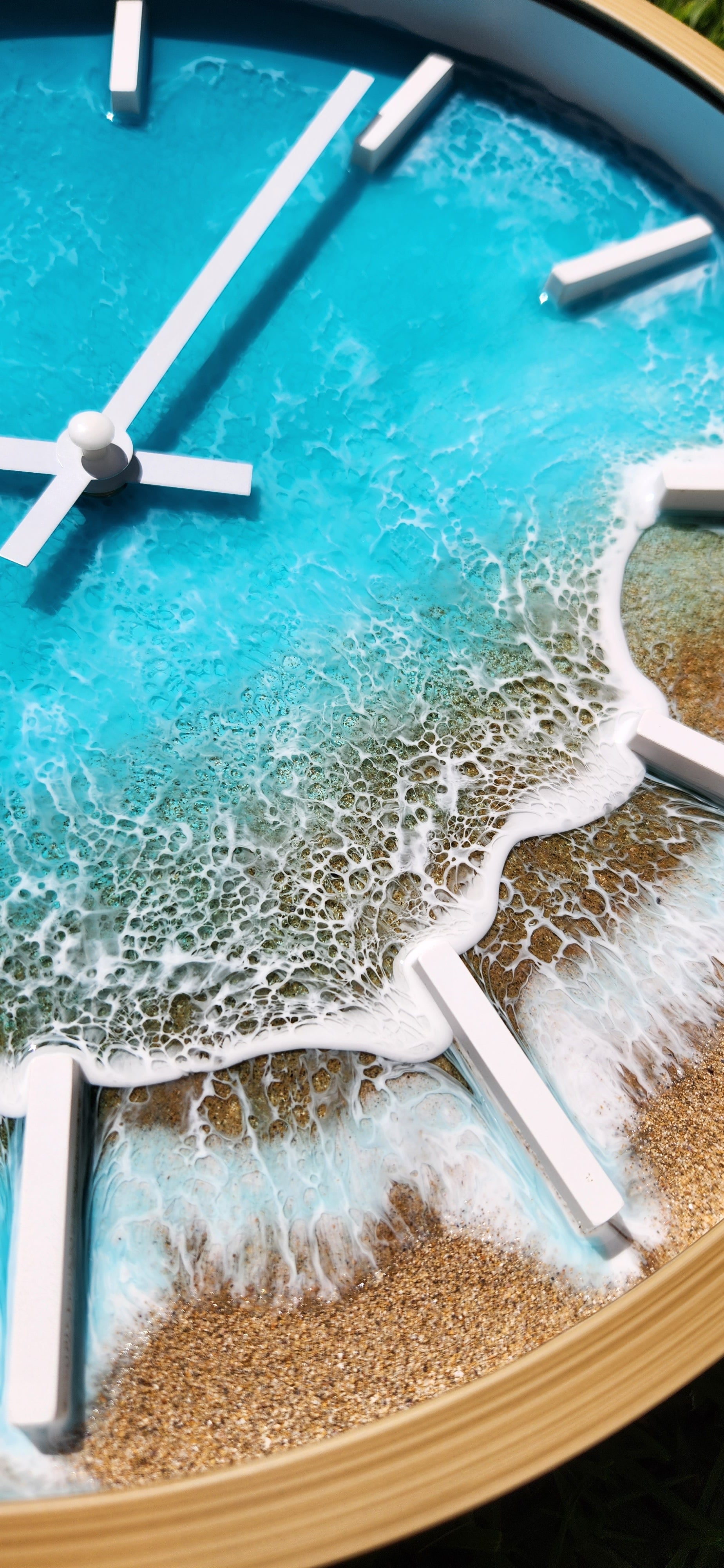 30 cm Turquoise-Green Beach Resin Art Wall Clock