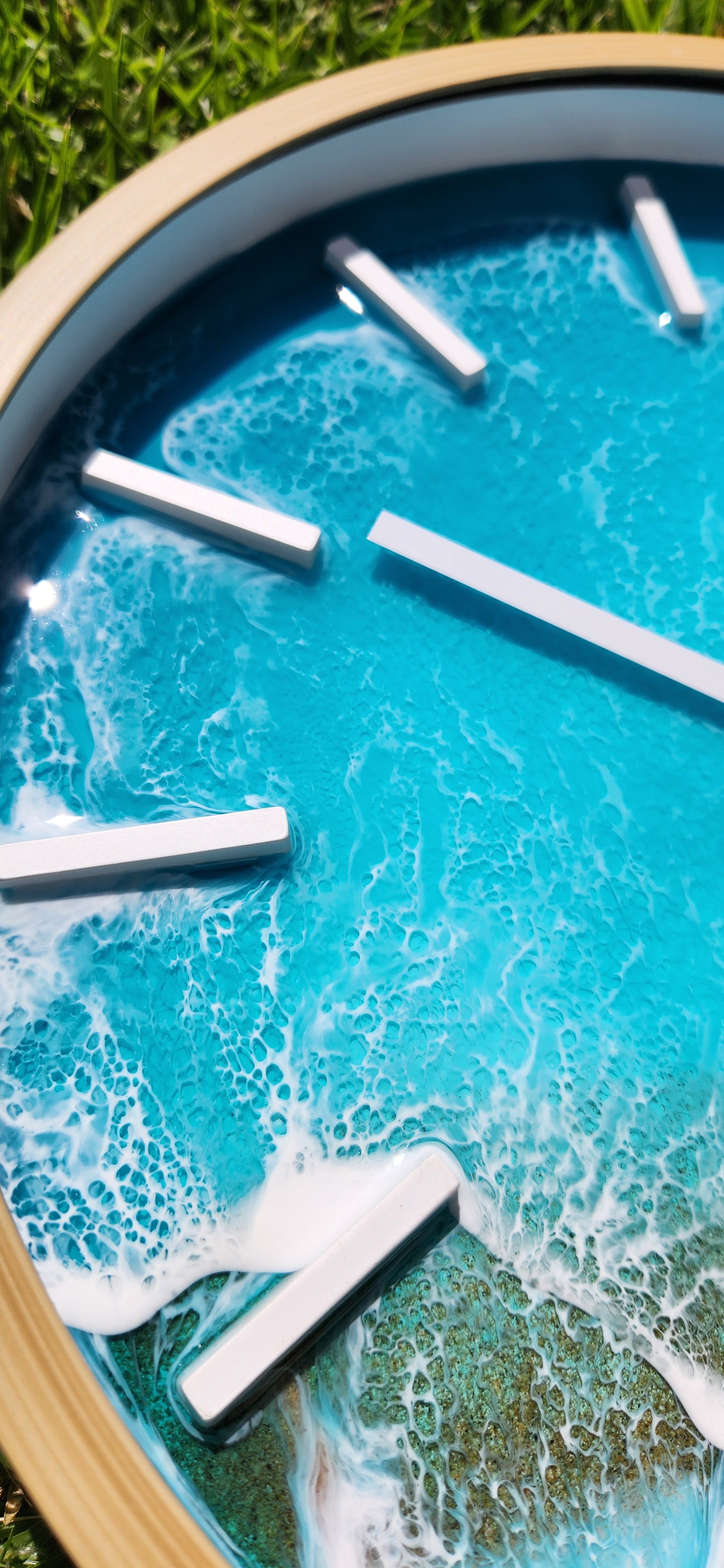 30 cm Turquoise-Green Beach Resin Art Wall Clock