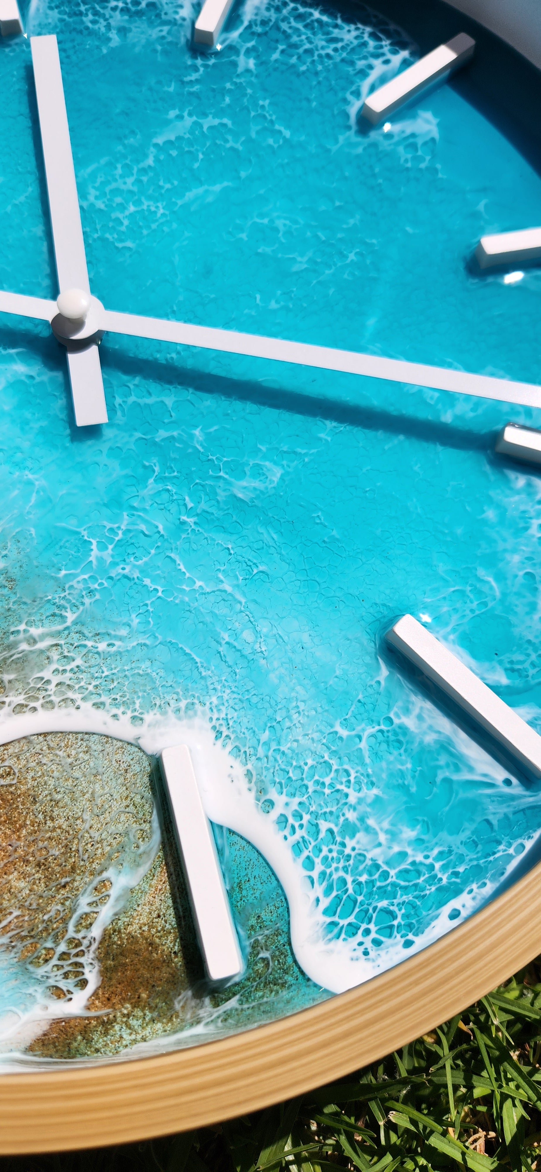 30 cm Turquoise-Green Beach Resin Art Wall Clock