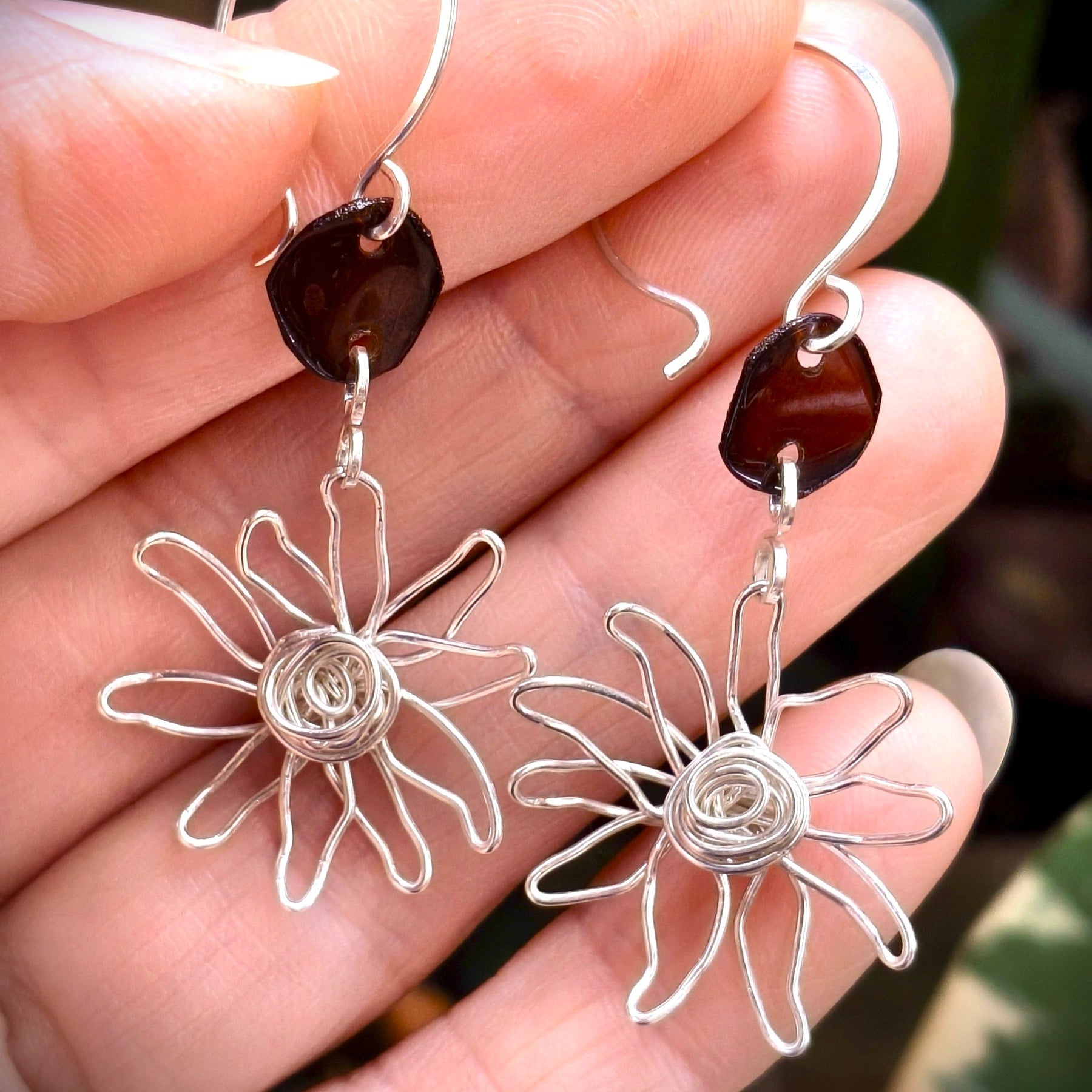 Daisy If I Do | sterling silver flower earrings