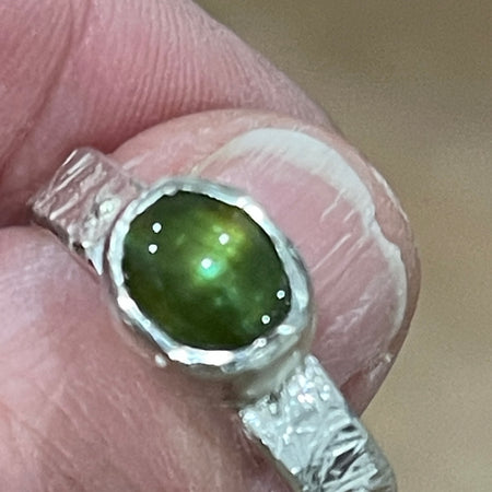 Green sapphire cab green in Stirling Silver