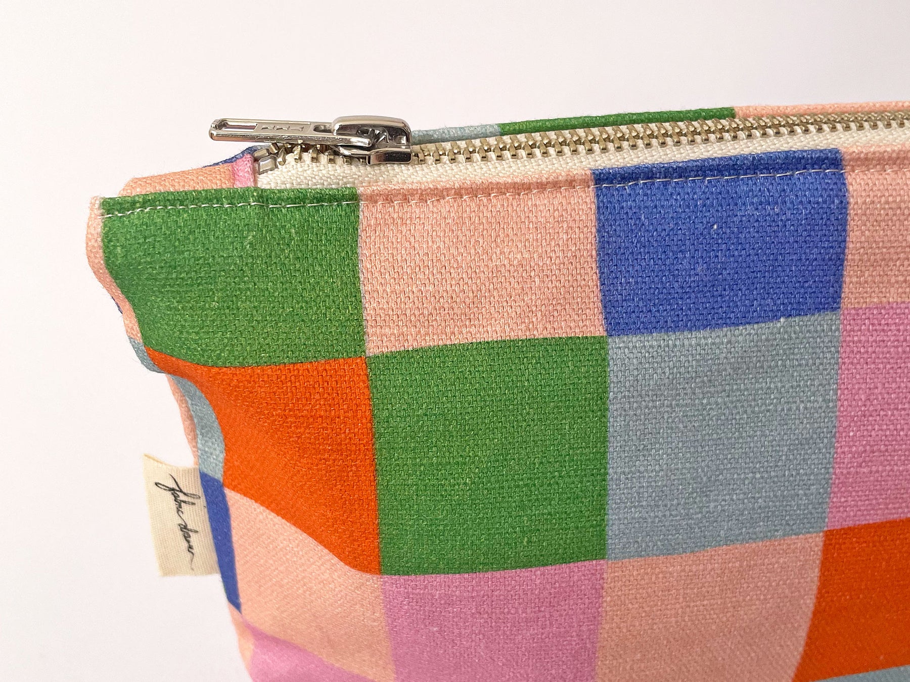 Make-up, Travel, Clutch, Handmade Fabric Zip Purse - Picnic (Pink)