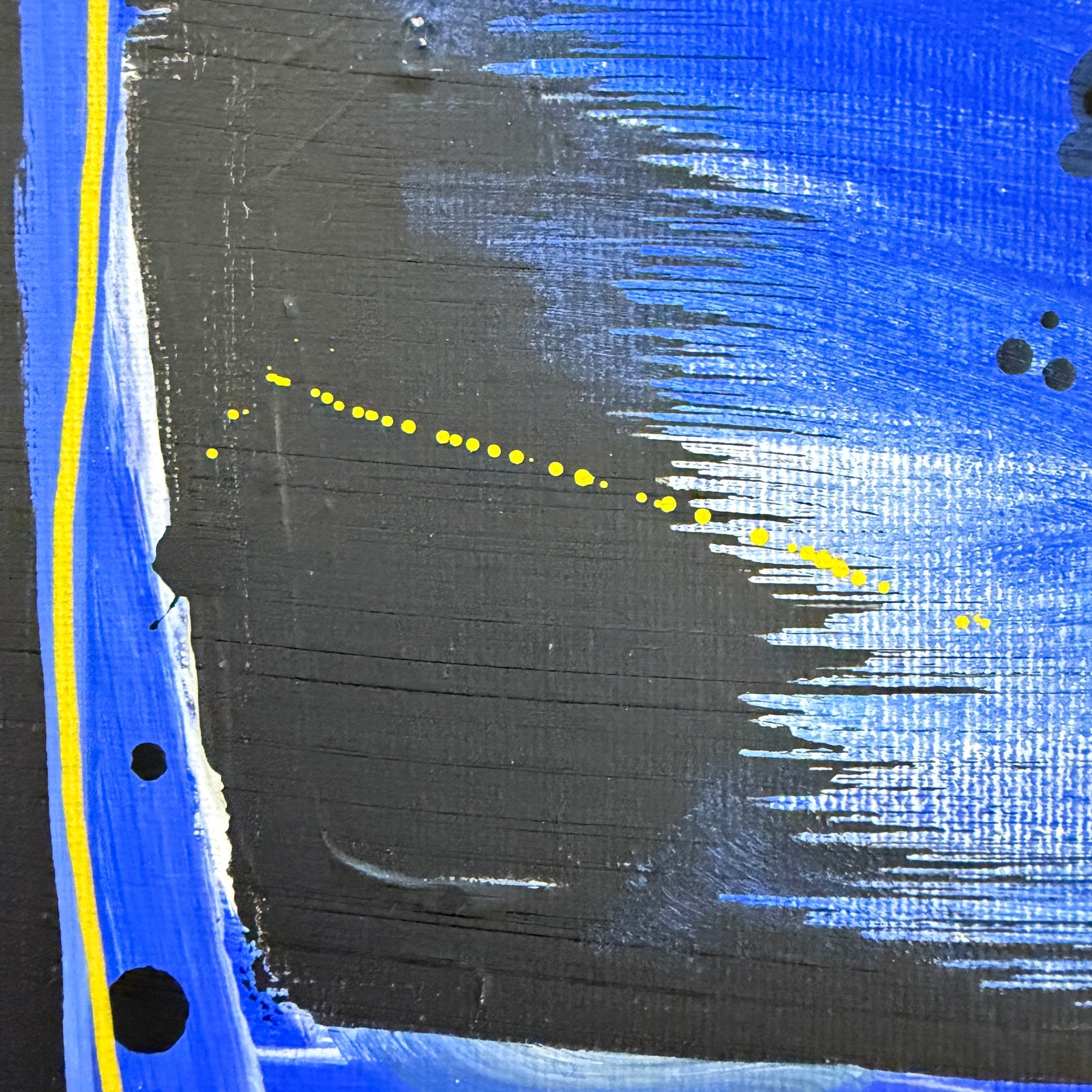 B.W Blue 4