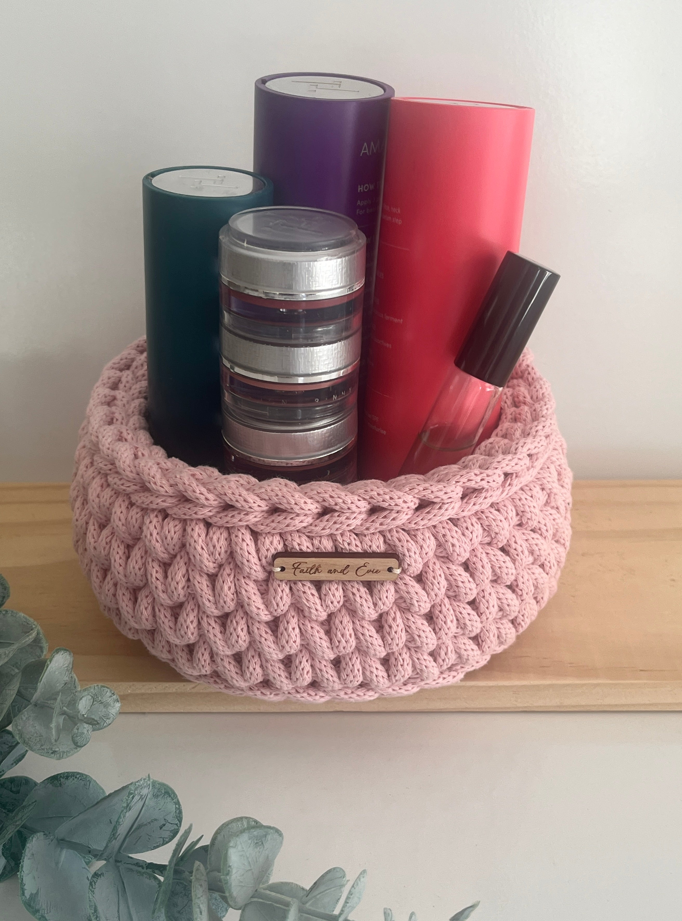 Small Crochet Basket - in Pastel Pink