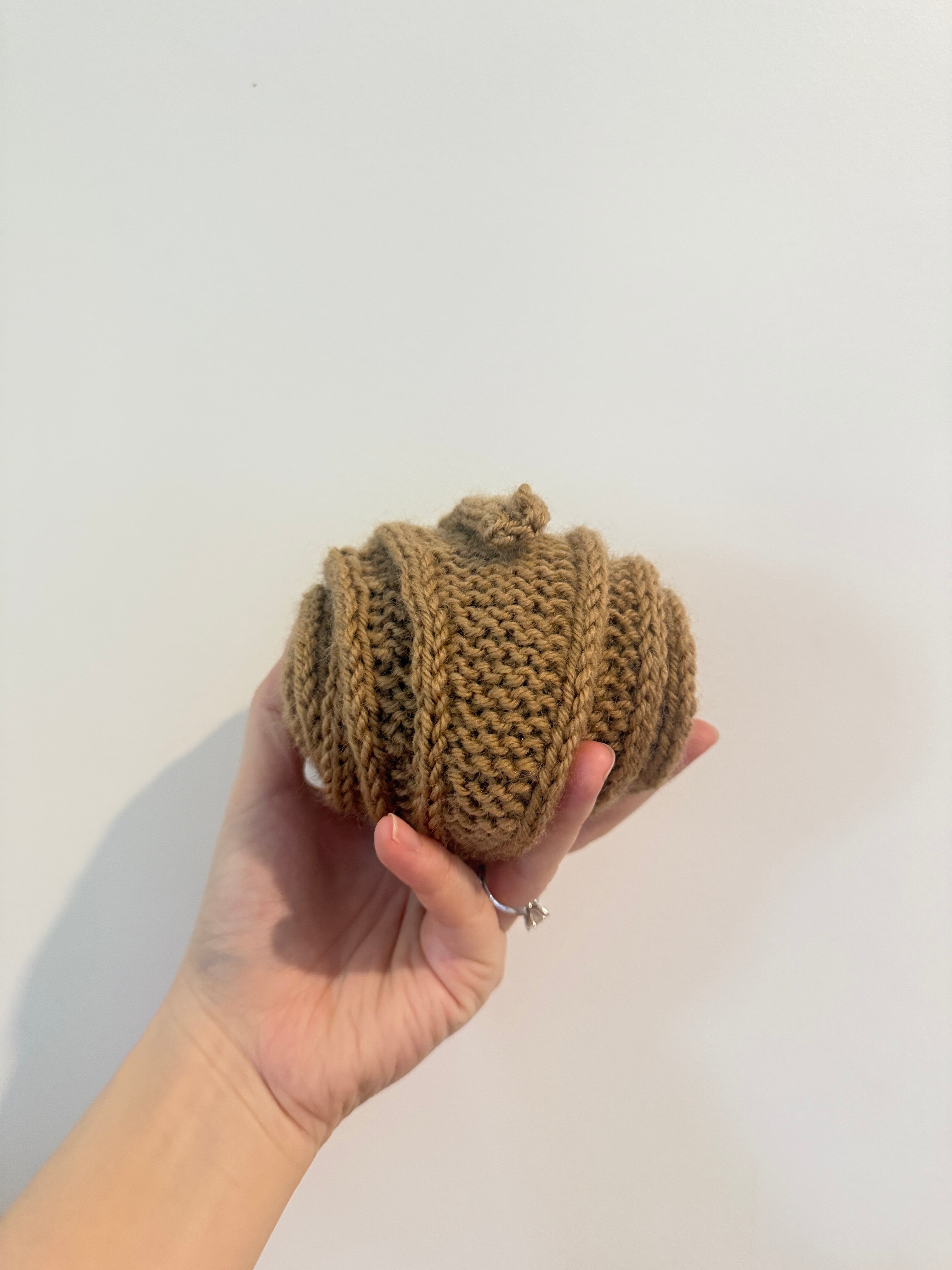 Knitted sophie scarf in camel
