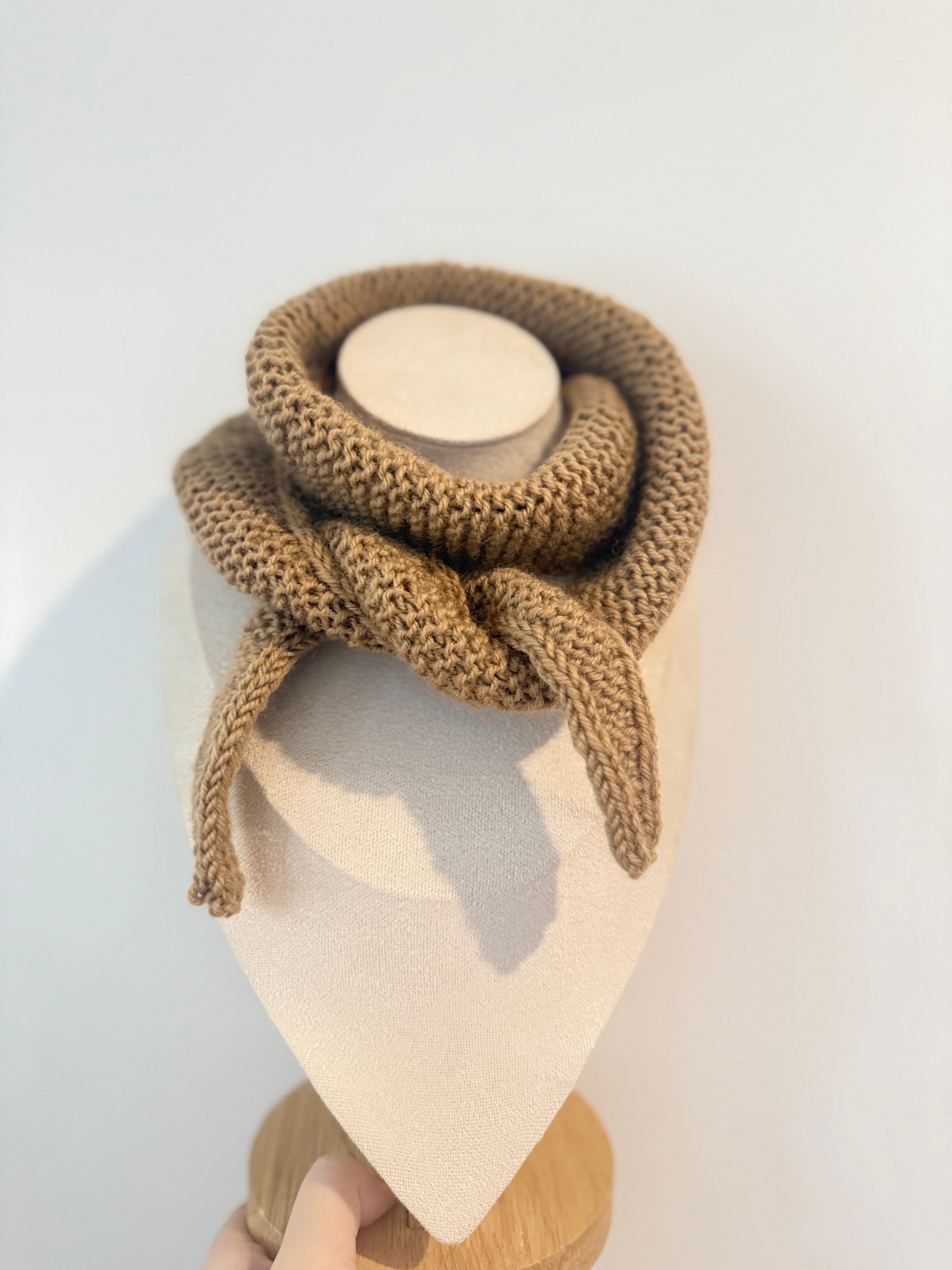Knitted sophie scarf in camel