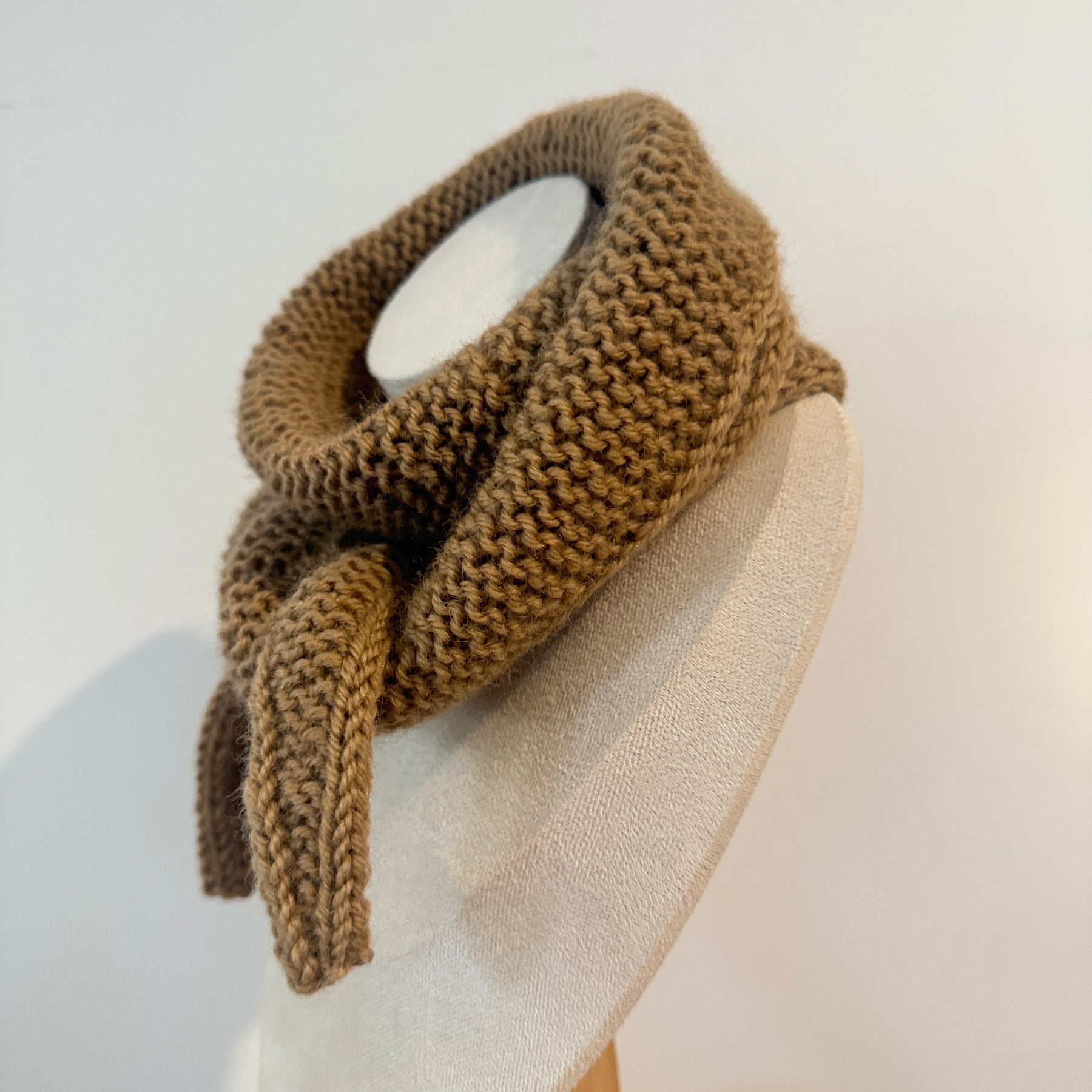 Knitted sophie scarf in camel