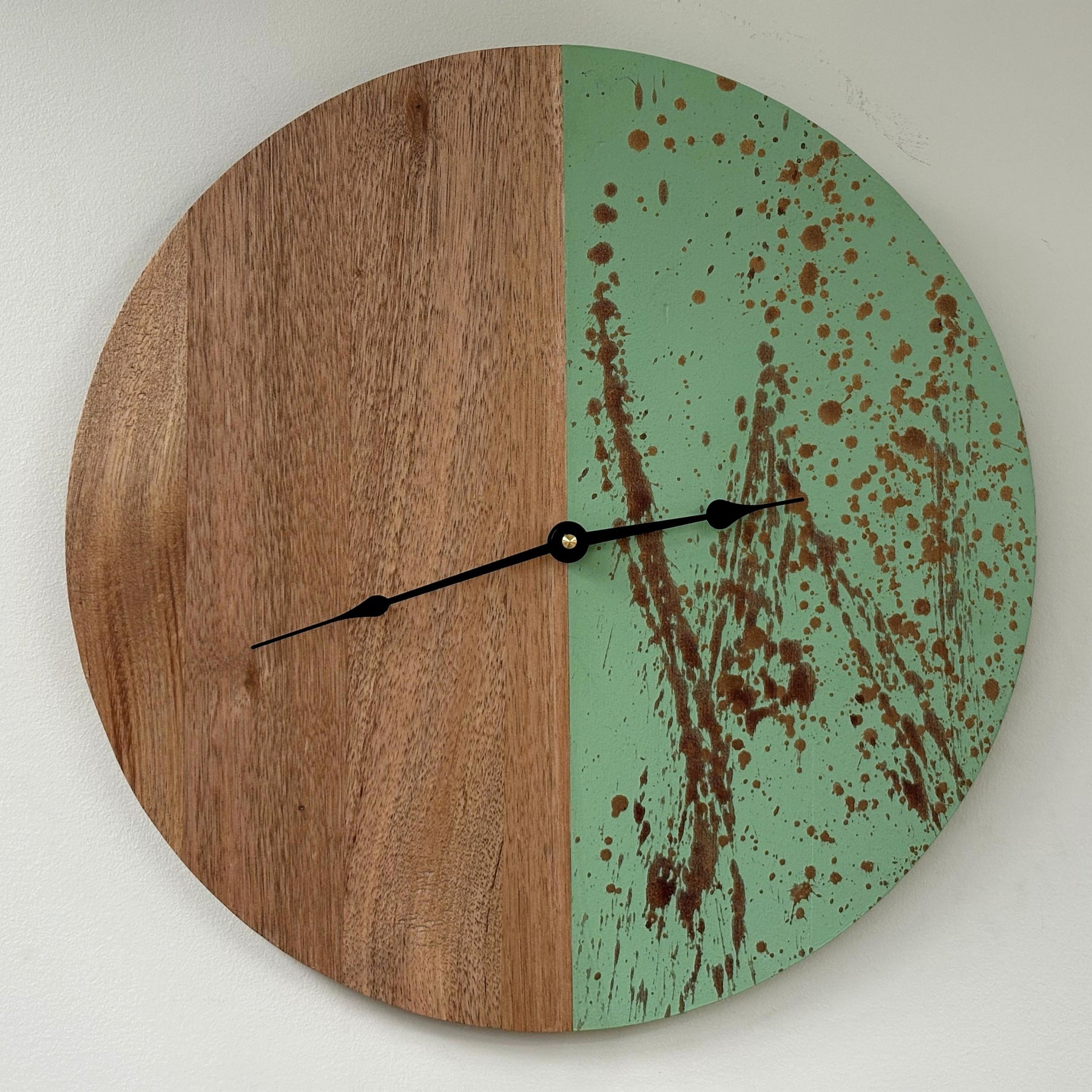Verdant – Handmade Tasmanian Oak Wall Clock | Sage Green Splatter Design, Silent Movement | 30cm or 40cm