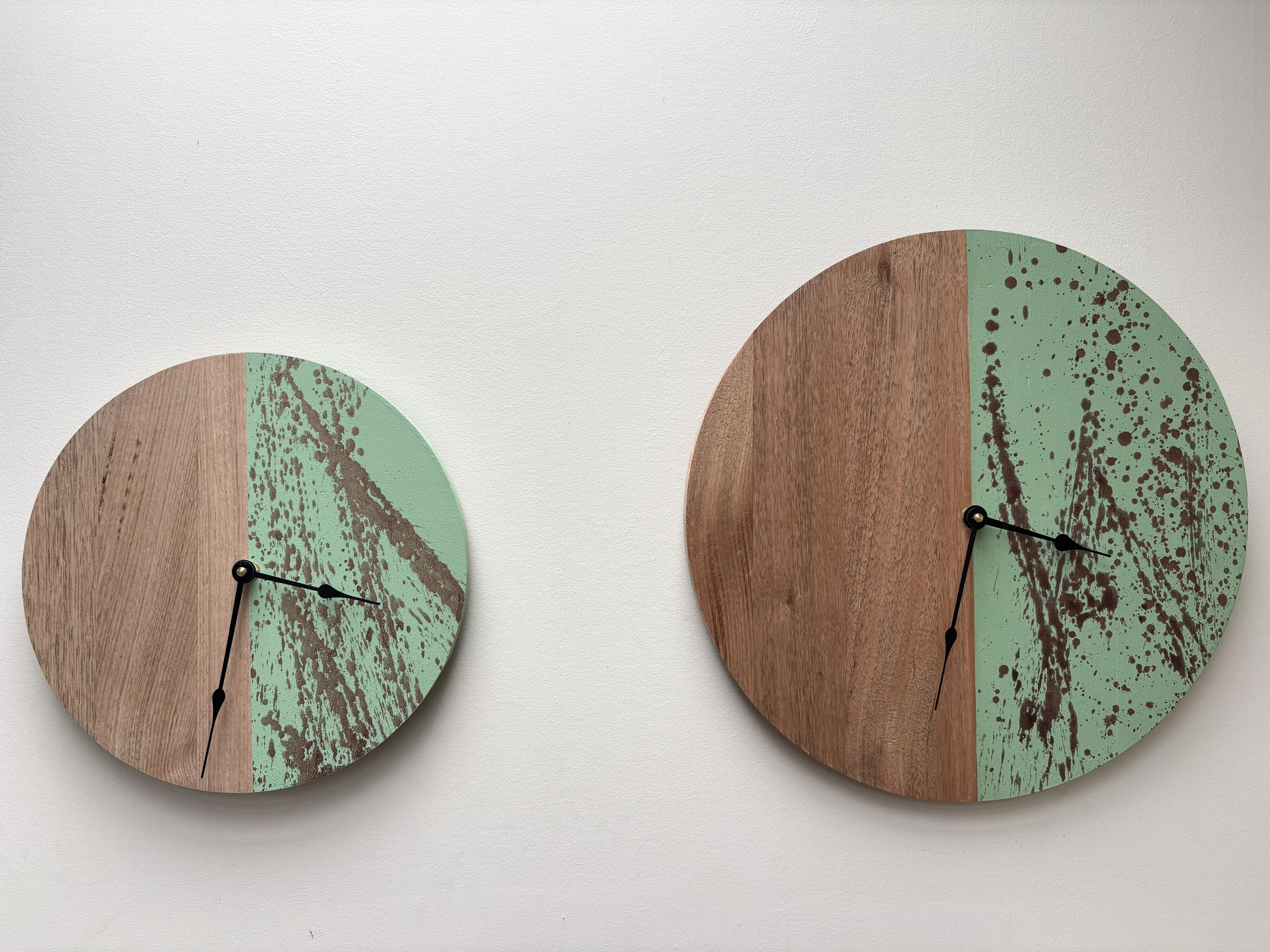 Verdant – Handmade Tasmanian Oak Wall Clock | Sage Green Splatter Design, Silent Movement | 30cm or 40cm