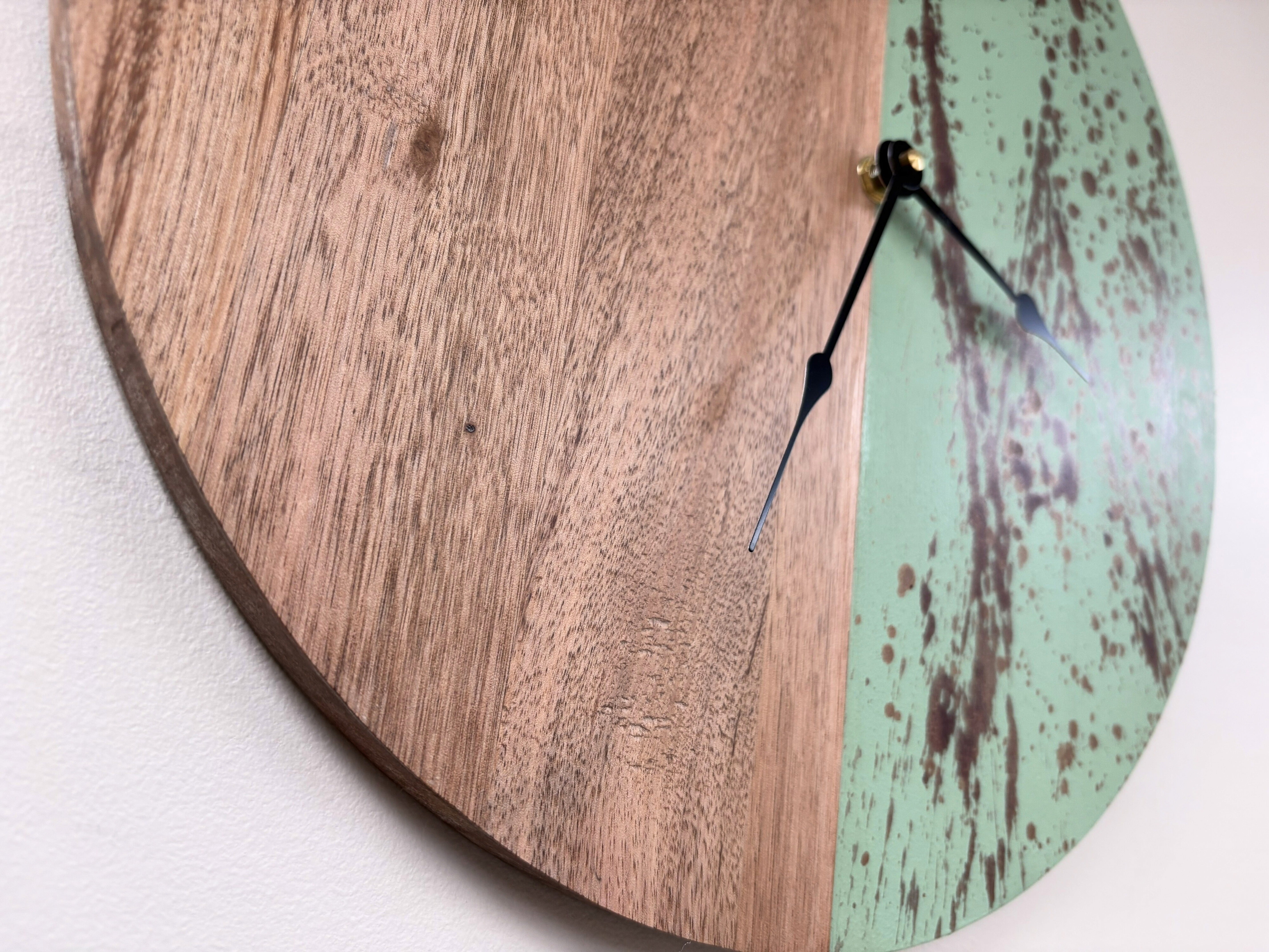 Verdant – Handmade Tasmanian Oak Wall Clock | Sage Green Splatter Design, Silent Movement | 30cm or 40cm
